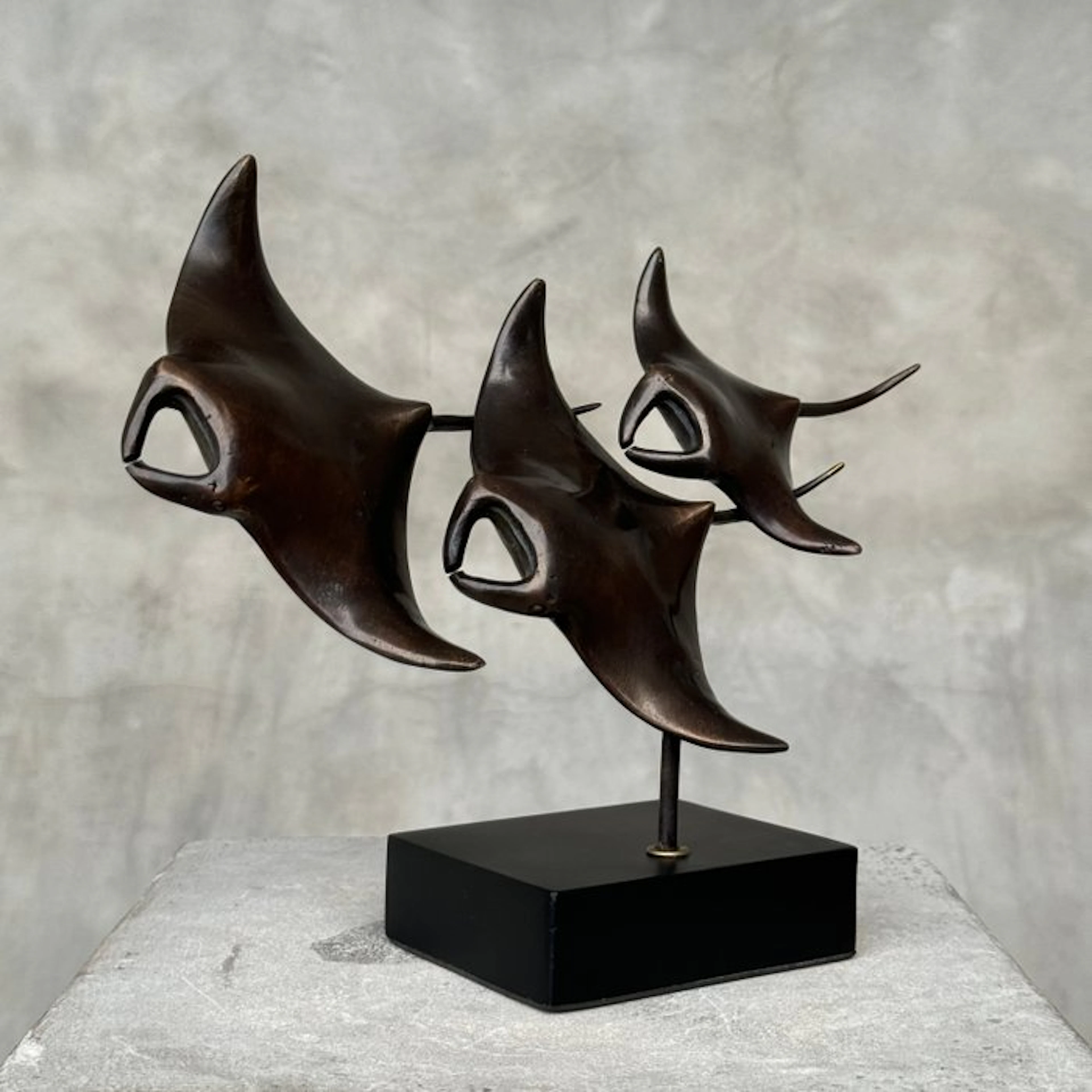Sculpture, Bronze sculpture of a Manta Ray family - Bronze - 20 cm - Bronze