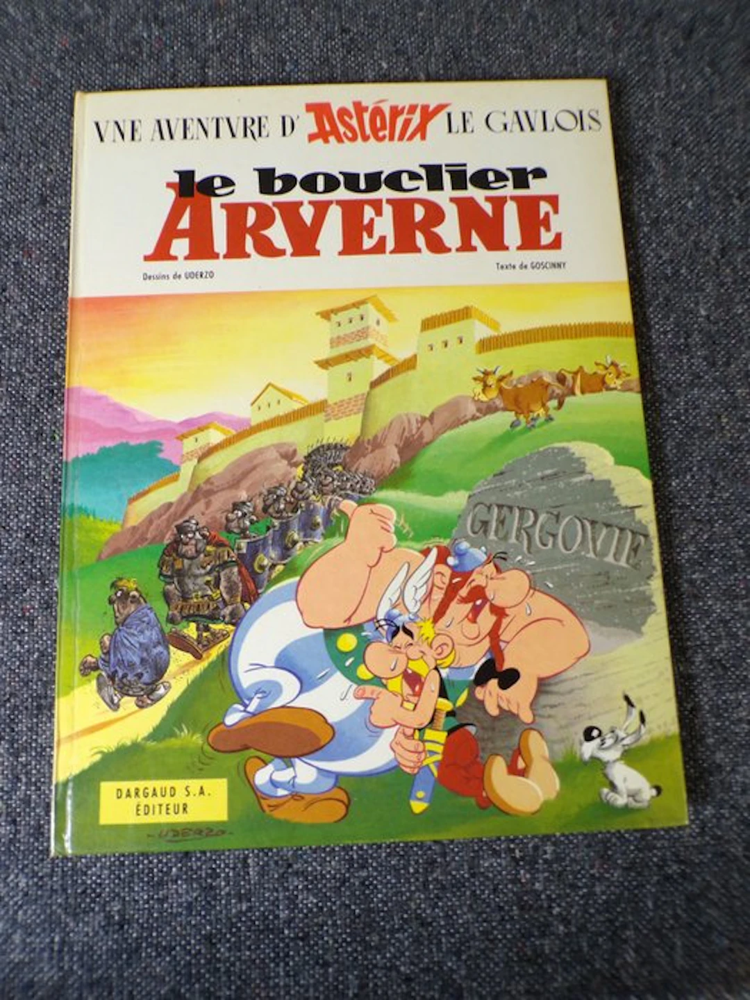 Asterix T11 - Le Bouclier arverne - C - 1 Album - First edition - 1968