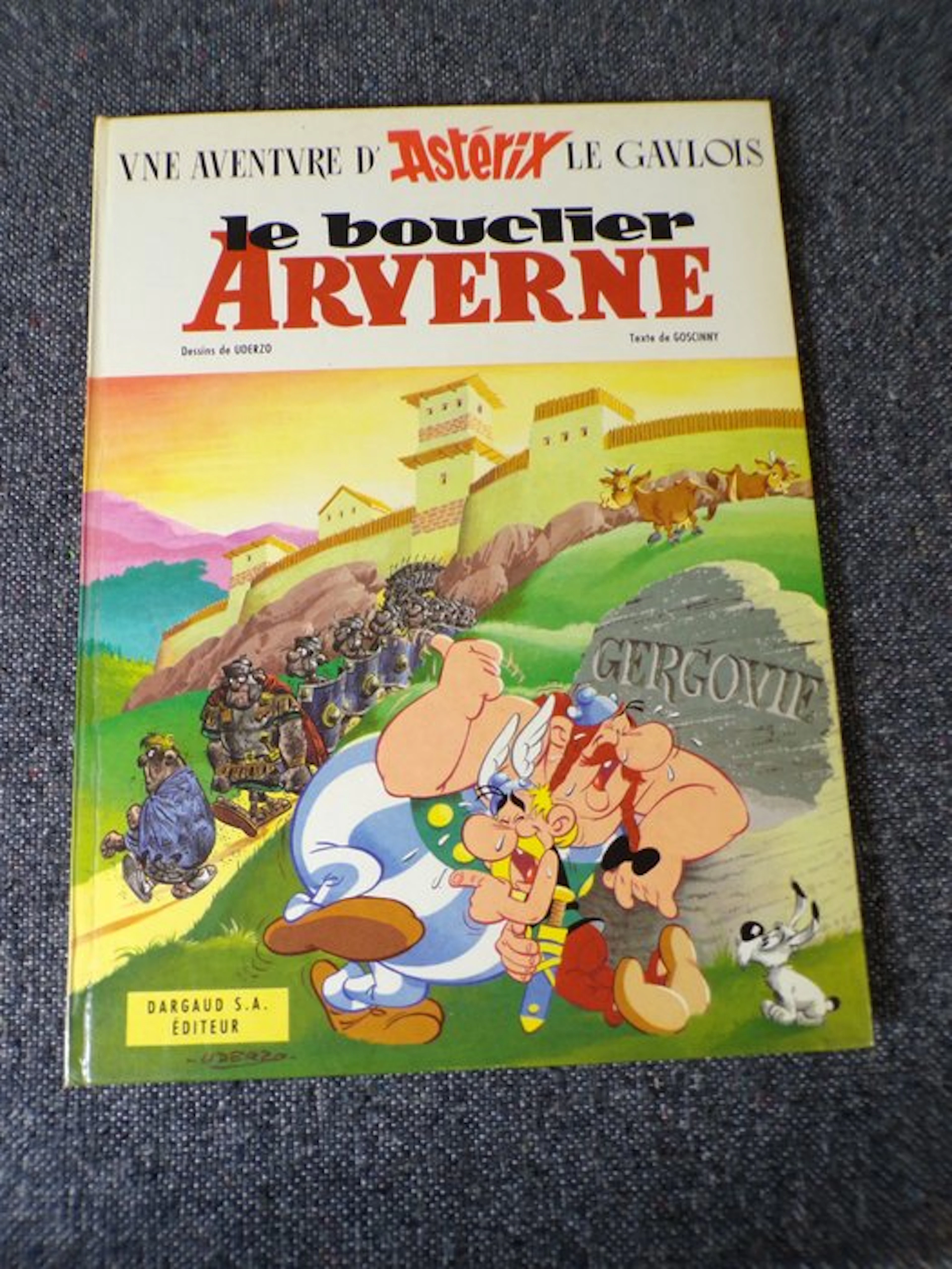 Asterix T11 - Le Bouclier arverne - C - 1 Album - First edition - 1968