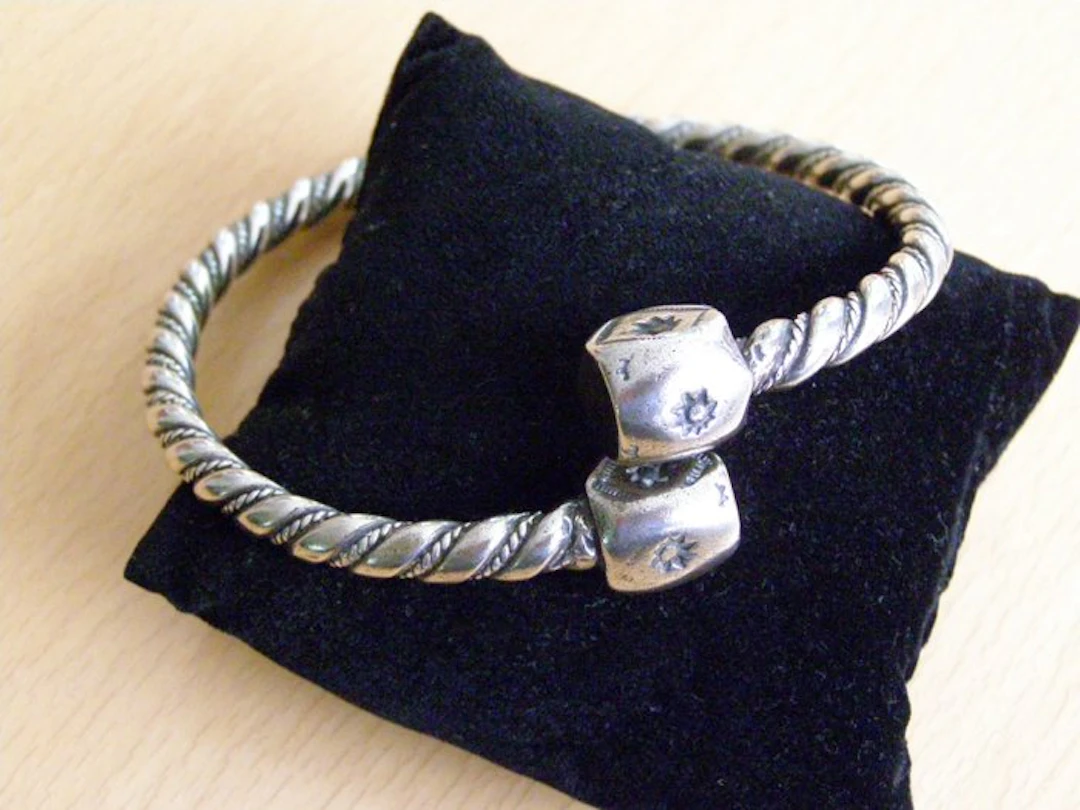 TOEAREG CABLE BRACELET 117 gram - Silver - Niger - Antique