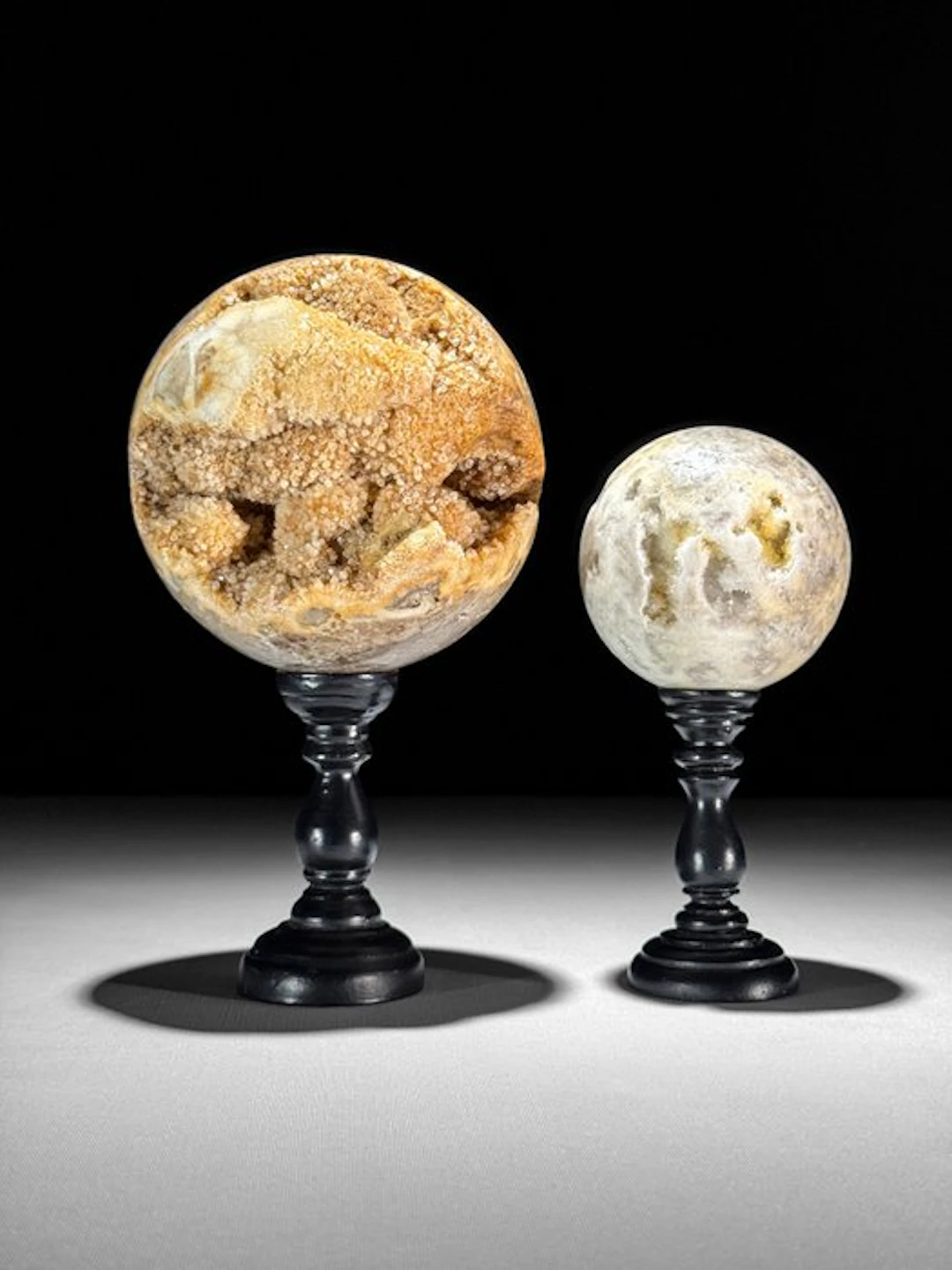 NO RESERVE PRICE - Wonderful Pair of Quartz Crystal...