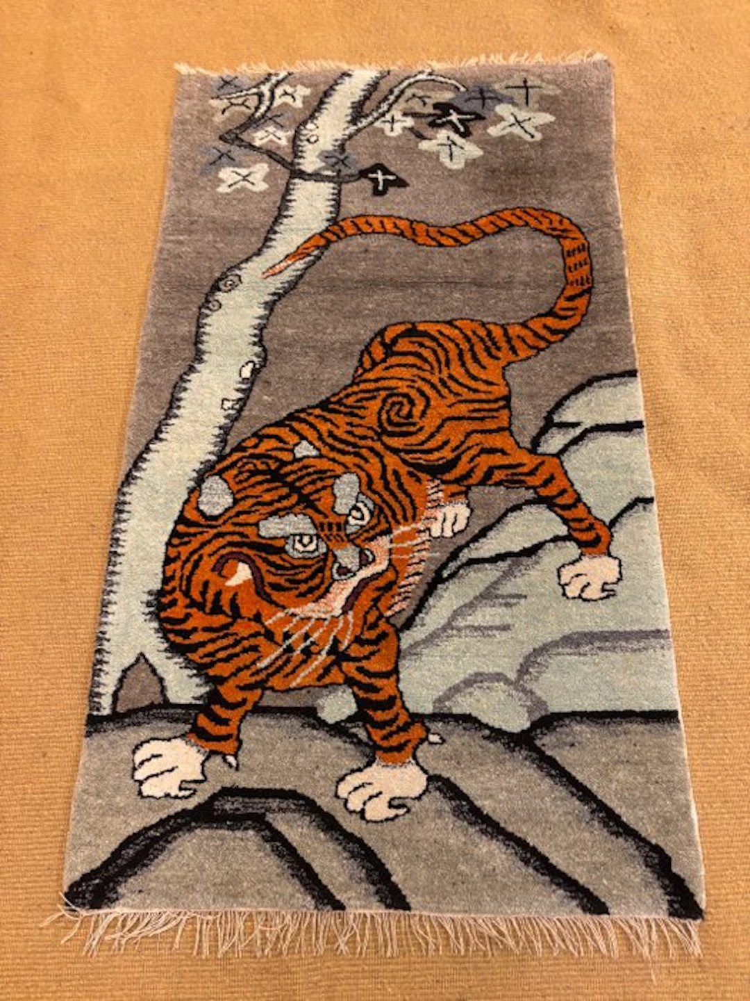 Rug - 137 cm - 70 cm - Bao-tao tiger rug