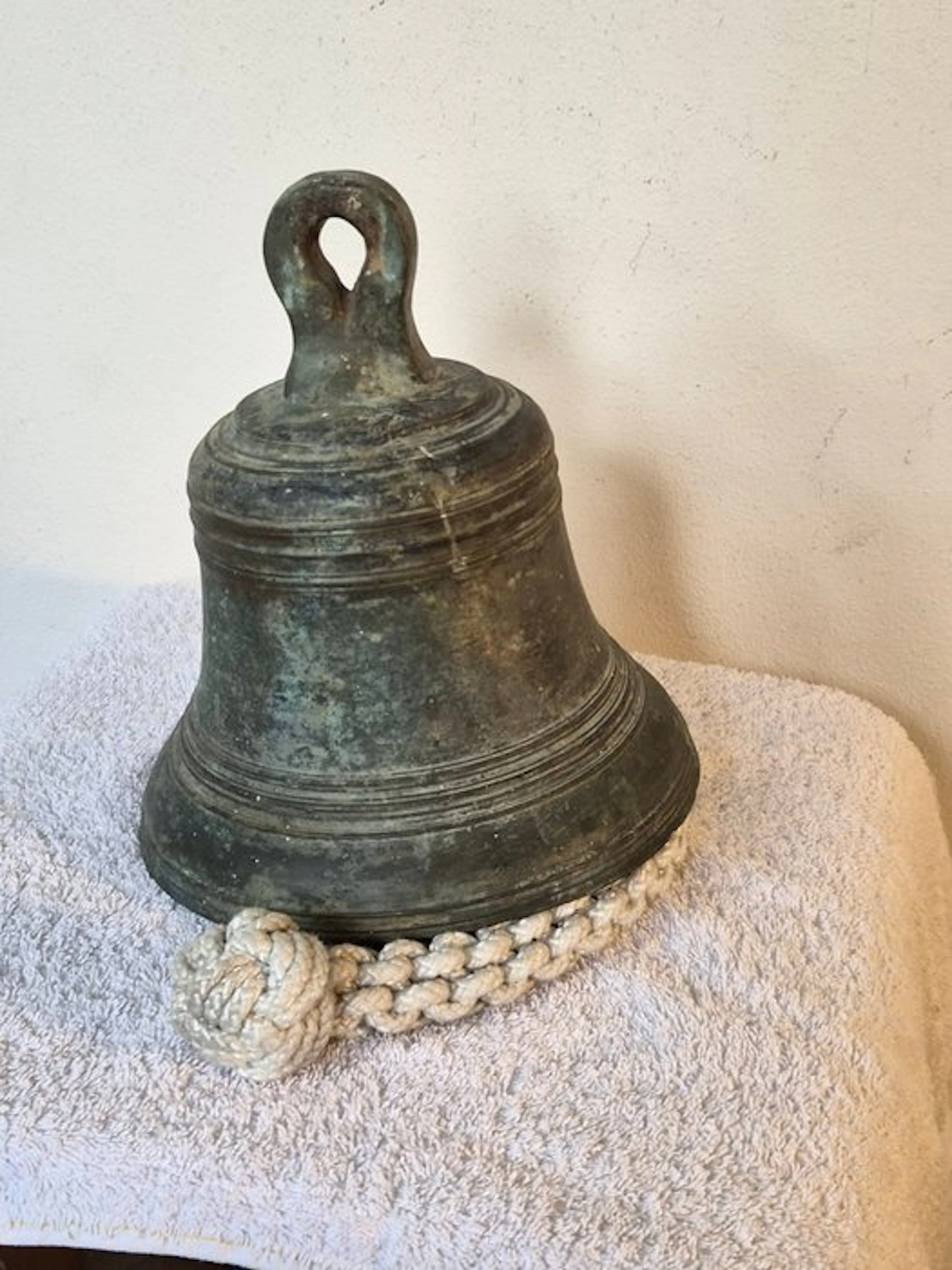 Decorative bell - Netherlands - Kerkbel 7 kg, diameter 20 cm