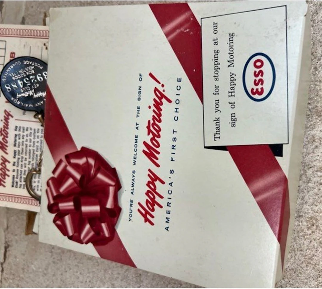 Maintenance kit - Esso - Happy Motoring kit - 1960