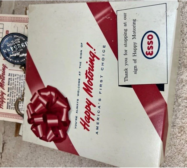 Maintenance kit - Esso - Happy Motoring kit - 1960