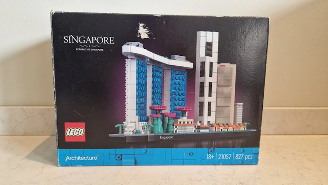 LEGO Set - 21057 - Architecture - Singapore