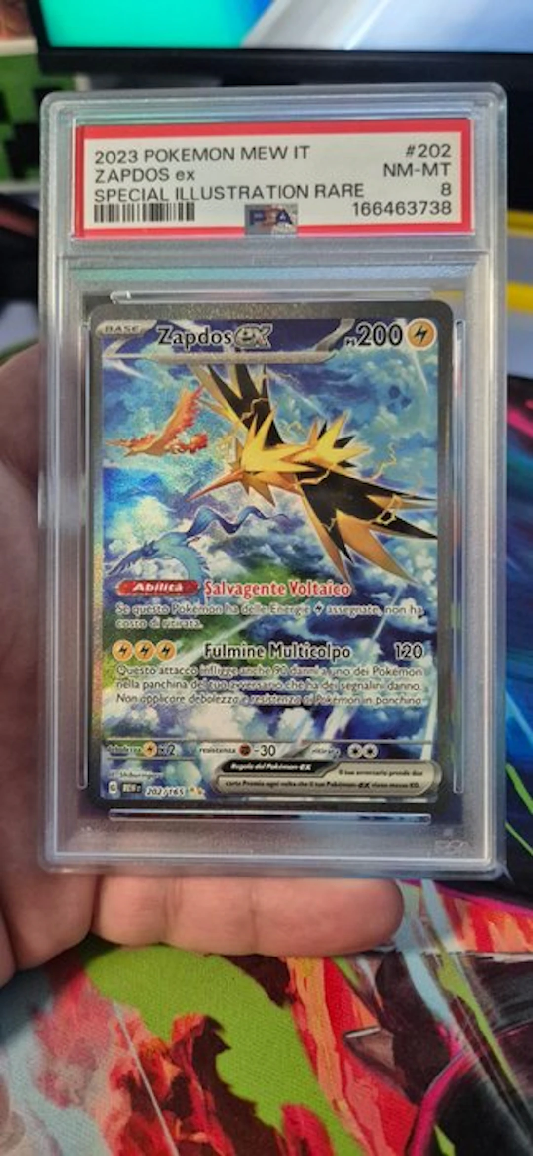 Pokémon - 1 Graded card - Zapdos 202/195 Full art