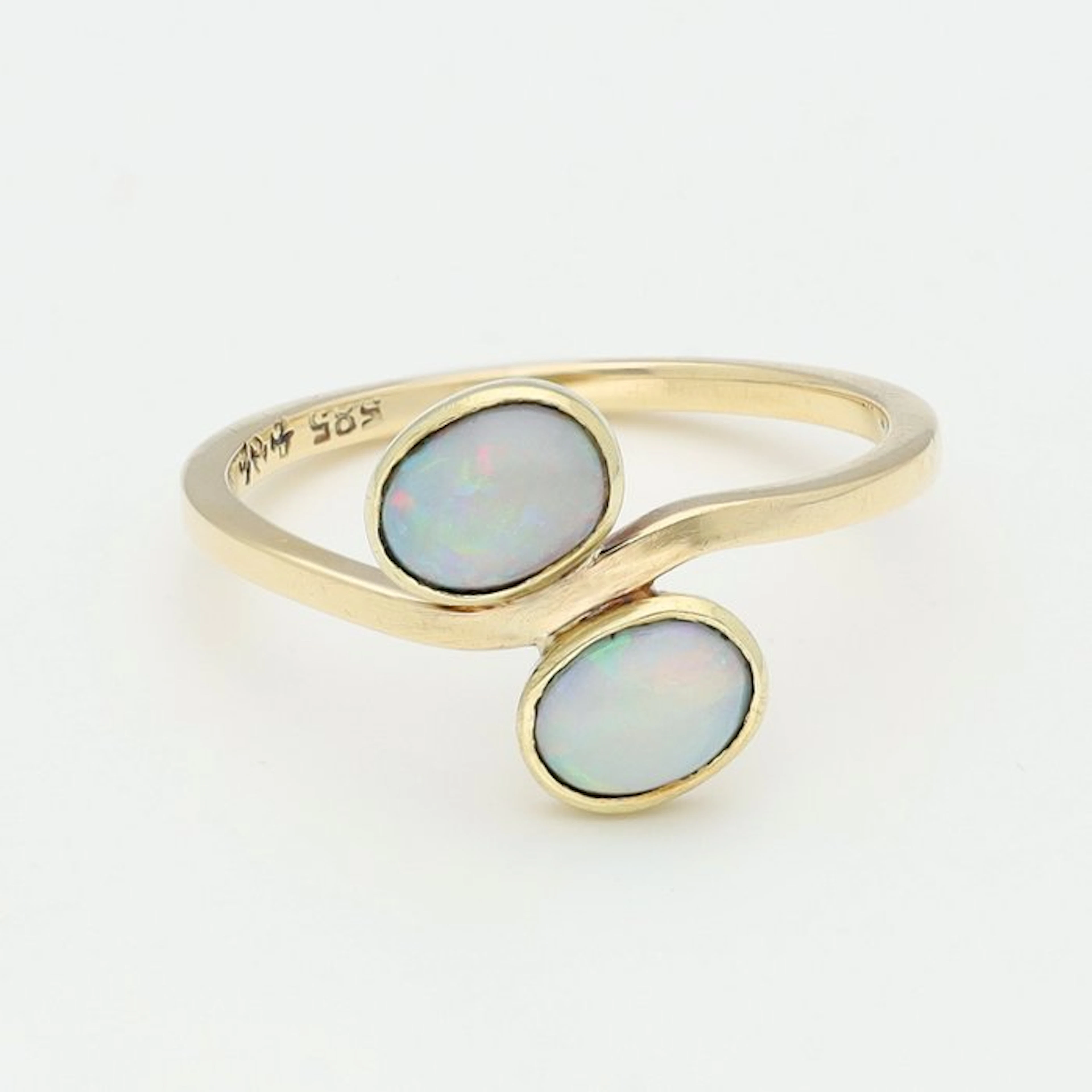 Ring - 14 kt. Yellow gold - Opal