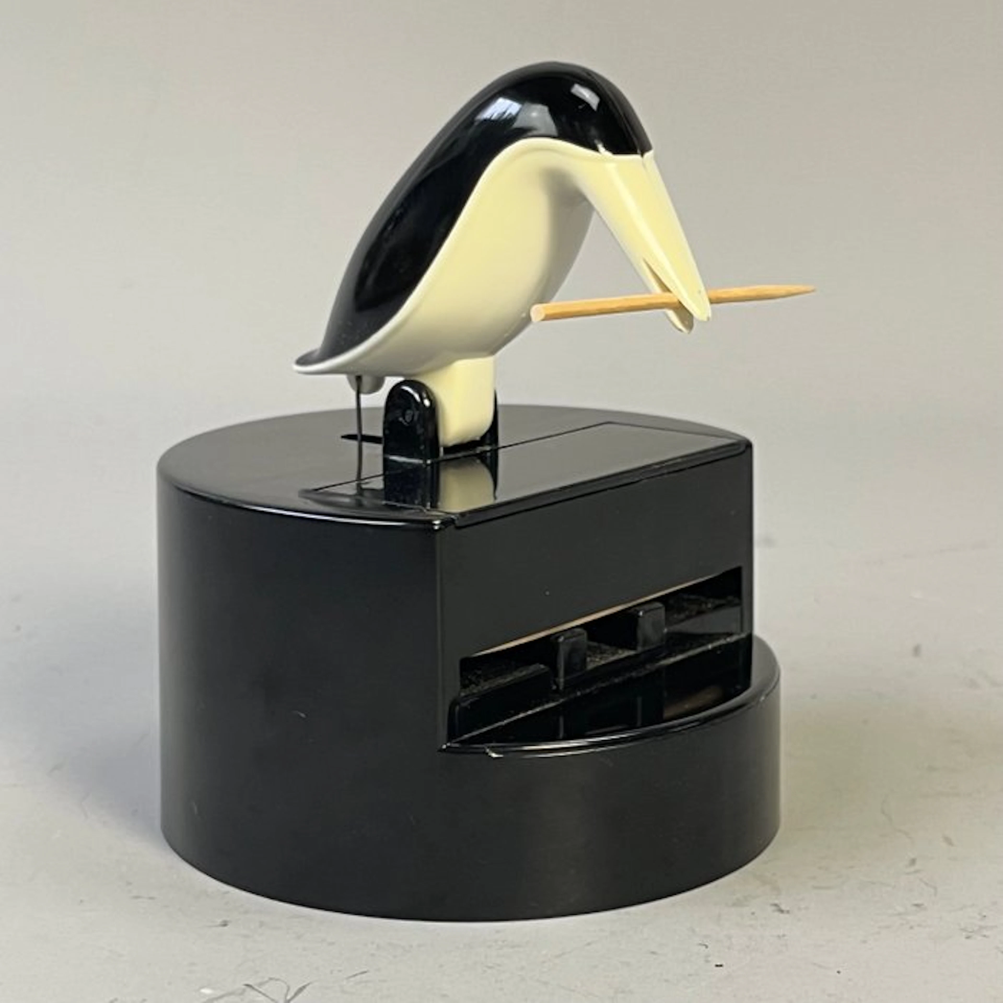Decorative ornament - Vintage Mid-Century Modern Pelican...