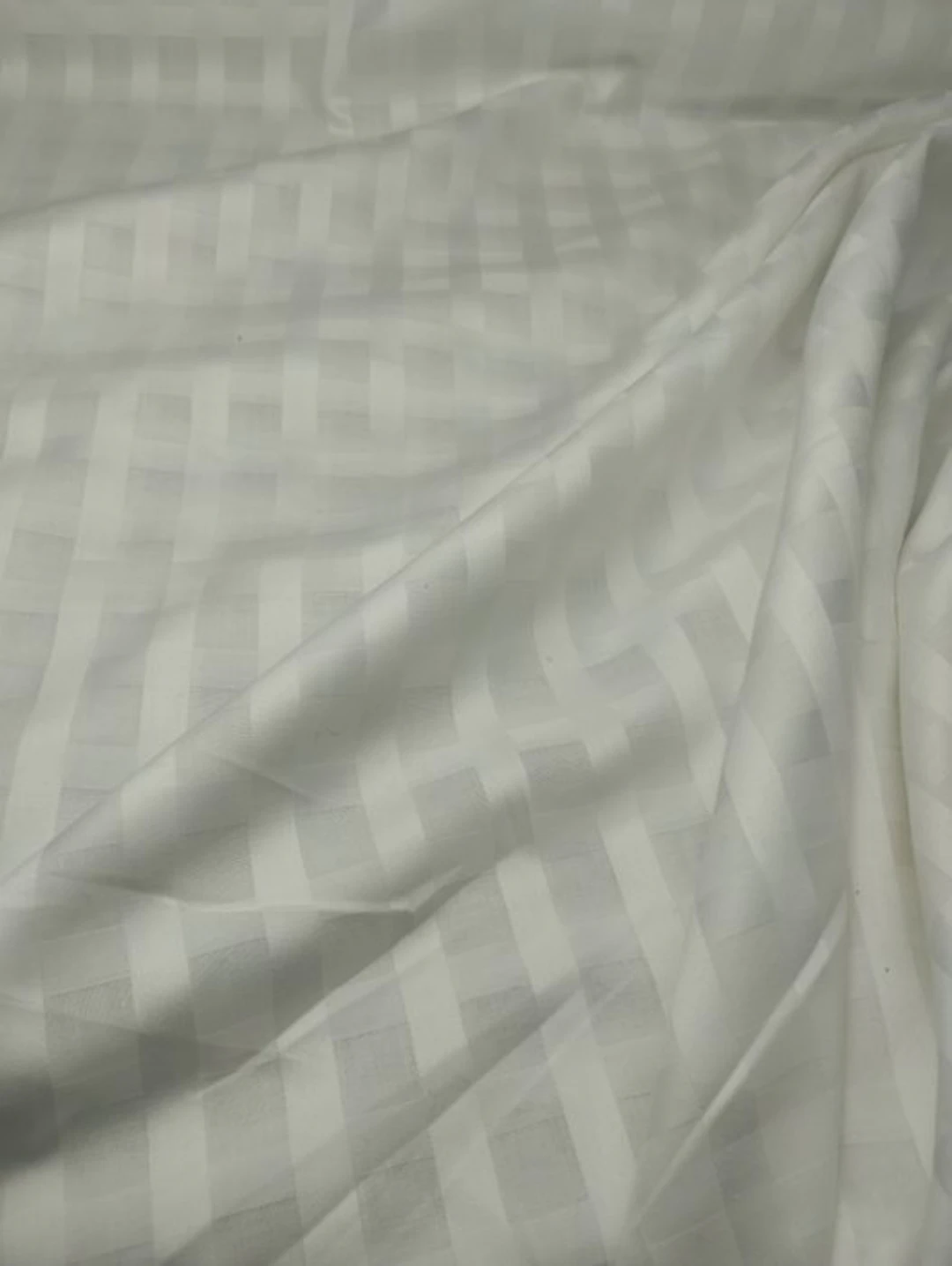 Exclusive vintage-cut cotton batiste