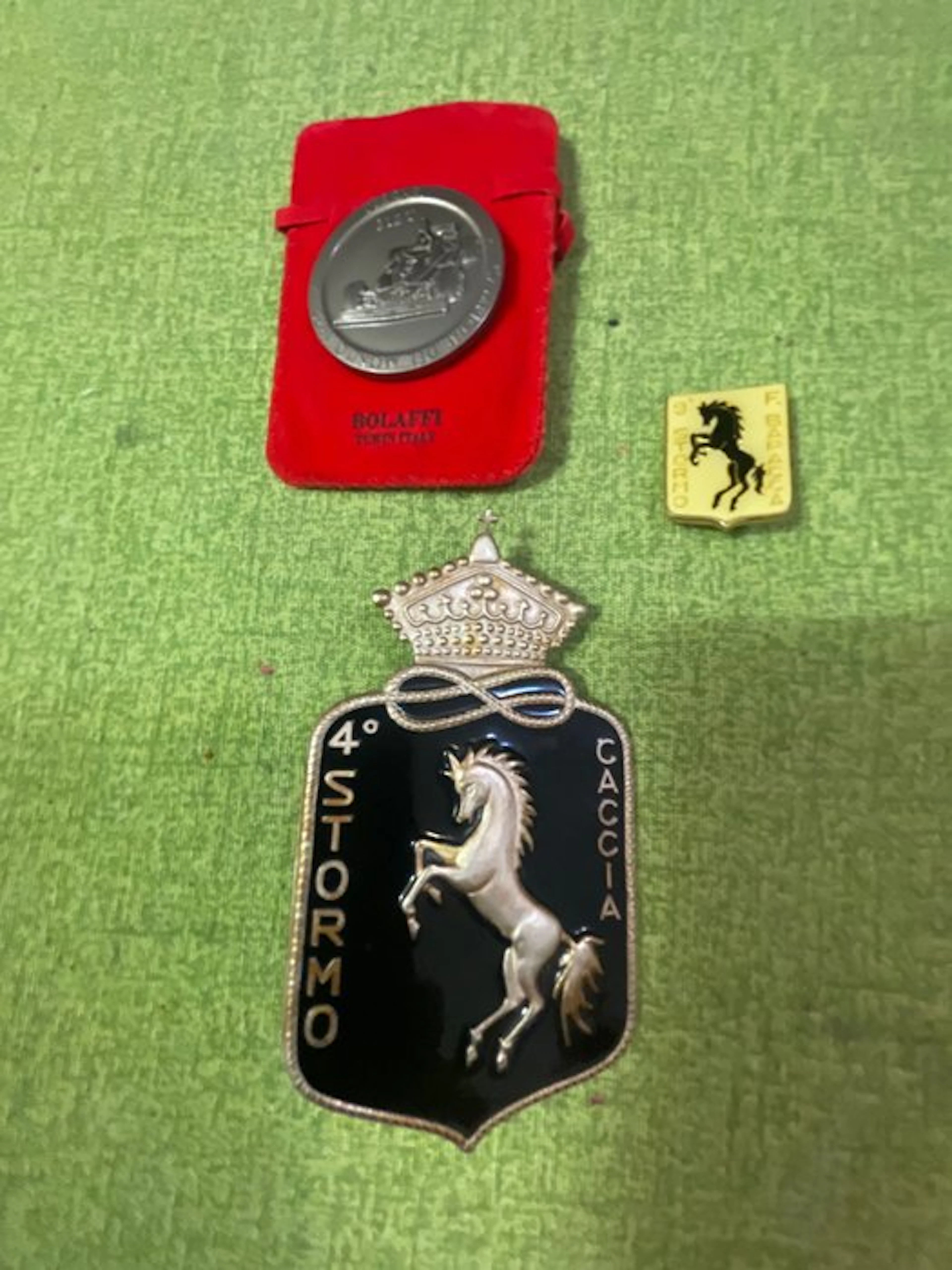 medals/badges - Ferrari