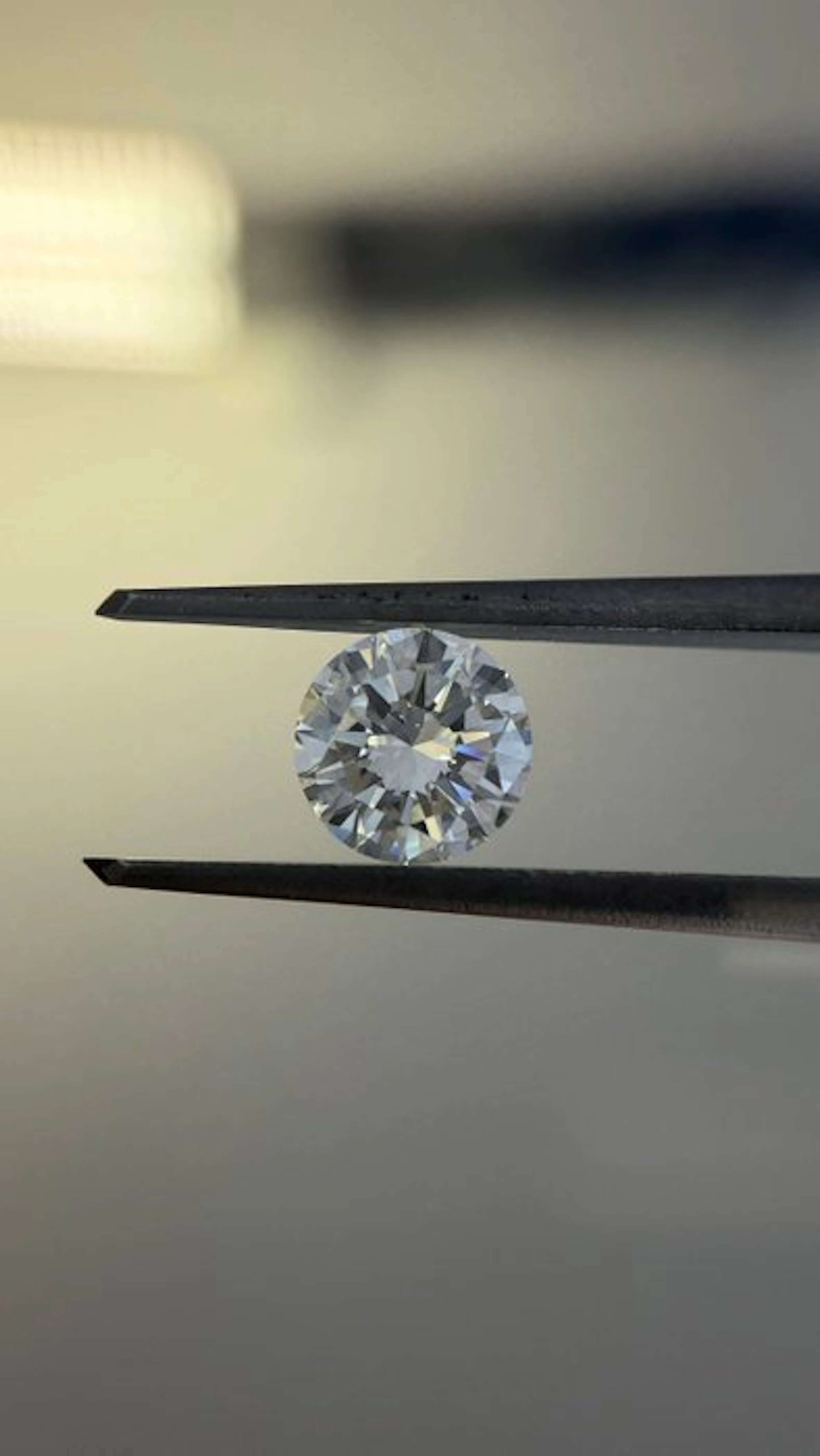 1 pcs Diamond (Natural) - 0.62 ct - Round - G - VVS2 - HRD Antwerp