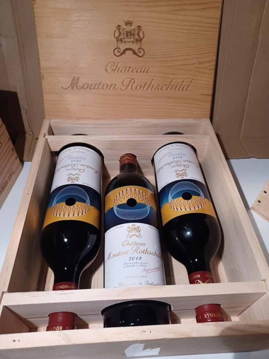 2019 Chateau Mouton Rothschild - Bordeaux 1er Grand Cru...
