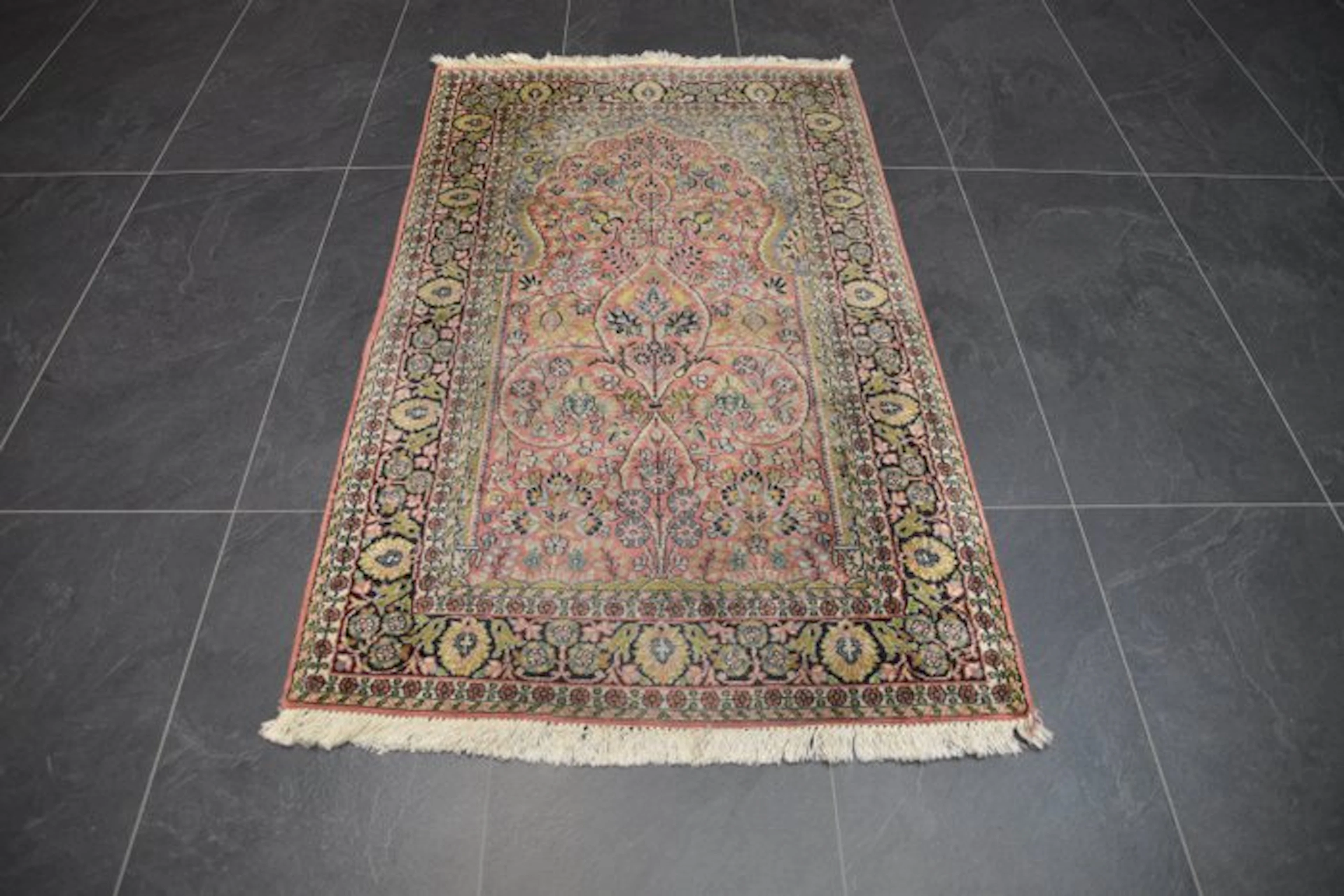 Kaschmir Seide - Cashmere Silk - Carpet - 157 cm - 91 cm