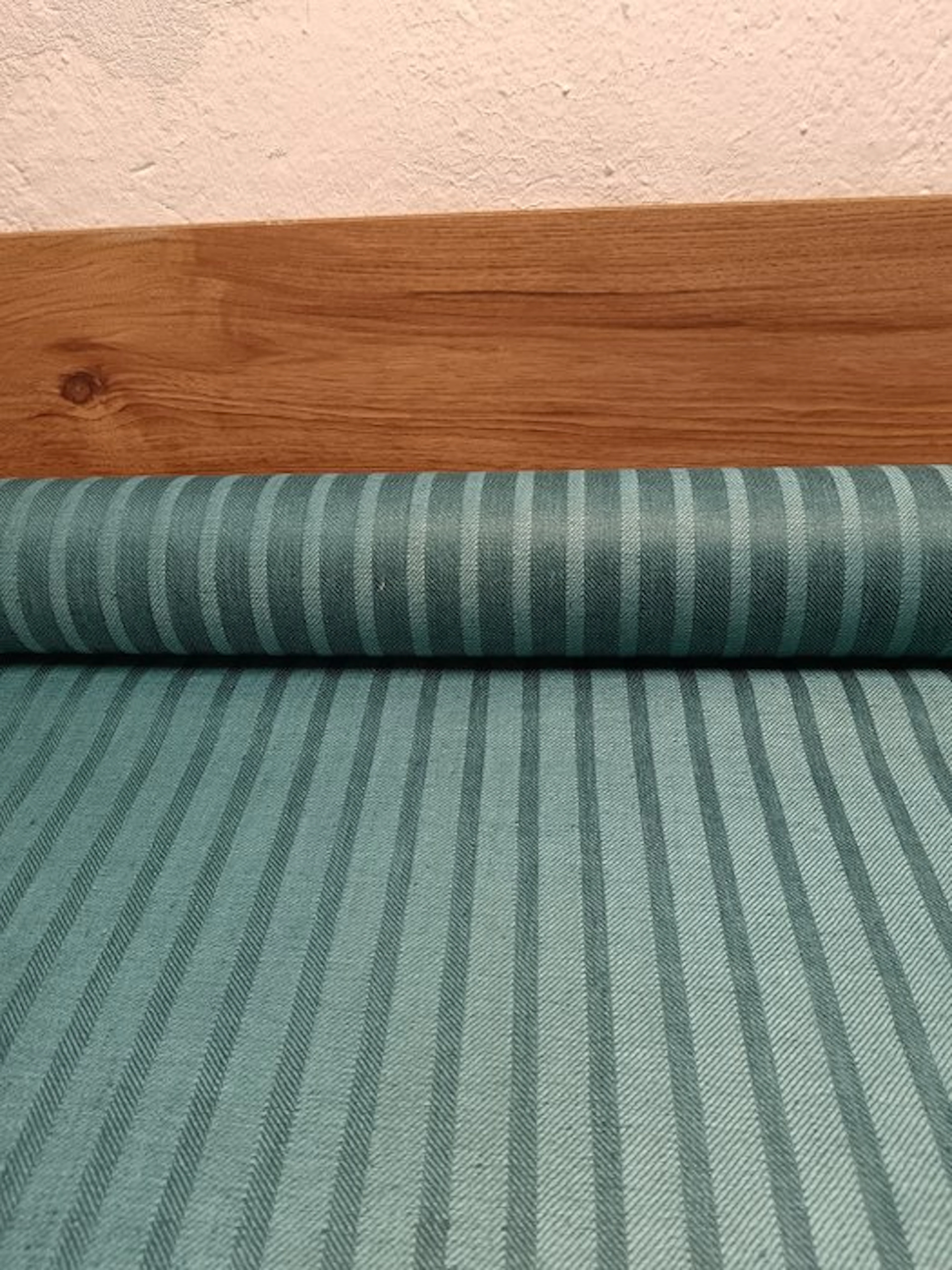 Pure linen tweed E 702 measures 570 x 1.50 m - Textile...