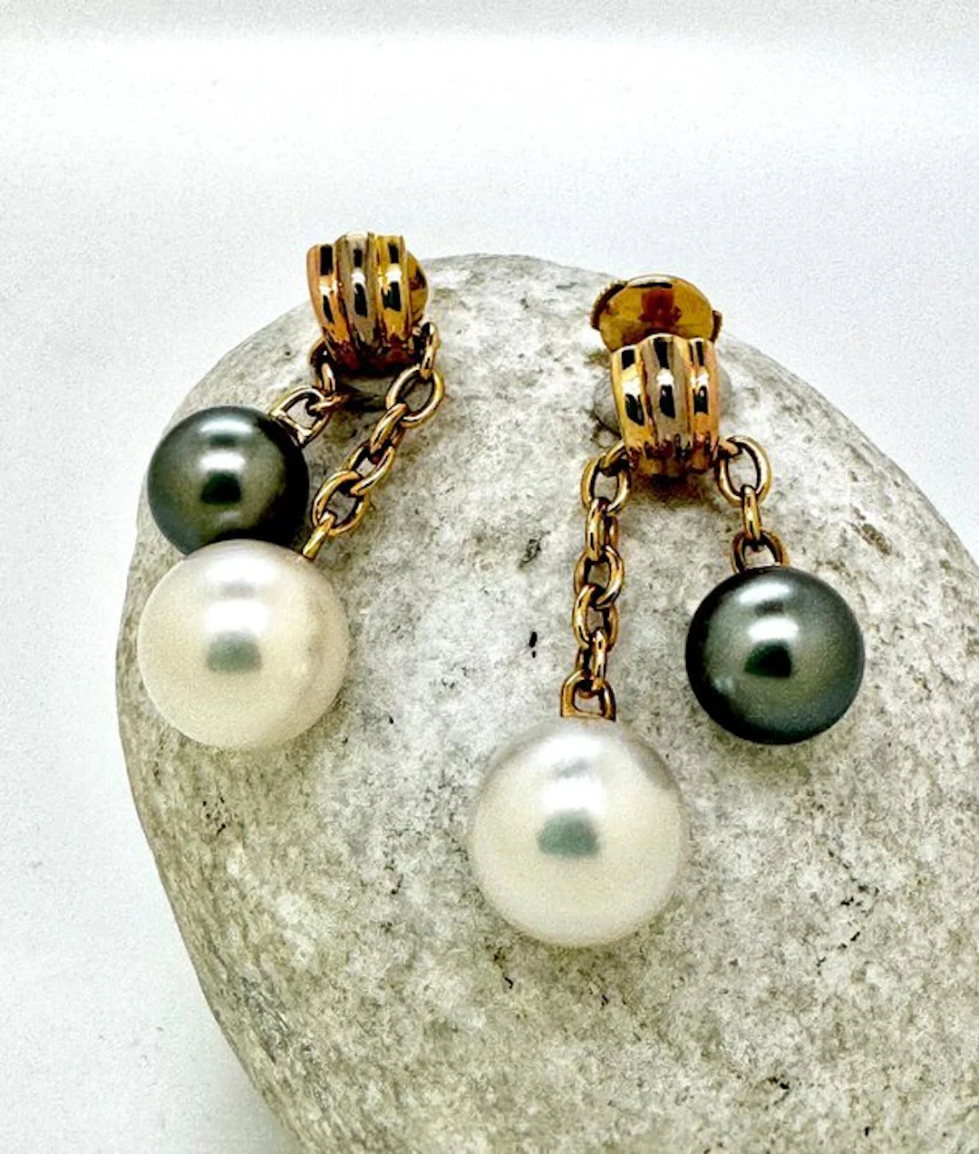 Cartier - Earrings - collezione Trinity - 18 kt
