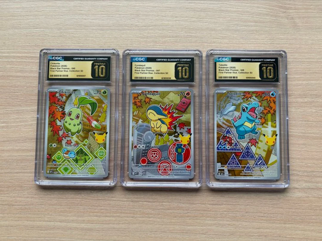 Pokémon - 3 Graded card - First Partner Illustration...