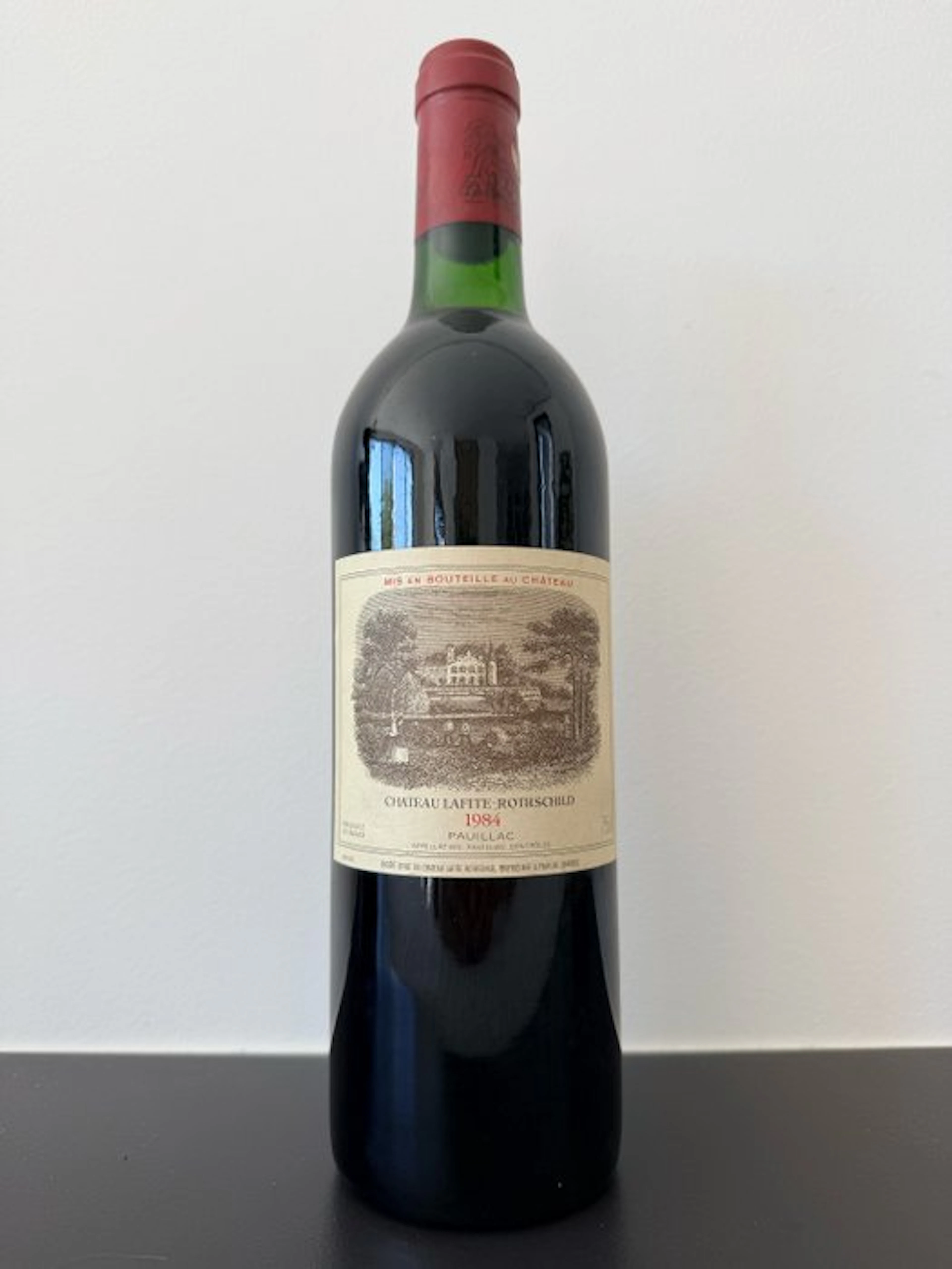 1984 Chateau Lafite-Rothschild - Pauillac 1er Grand Cru...