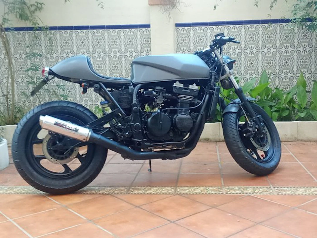 Kawasaki - GPX - Special Ohlins Café - NO RESERVE - 600 cc - 1990