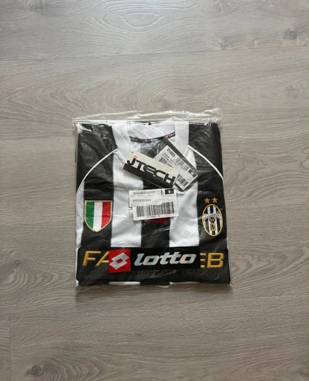 Juventus - Italian Football League - Football shirt