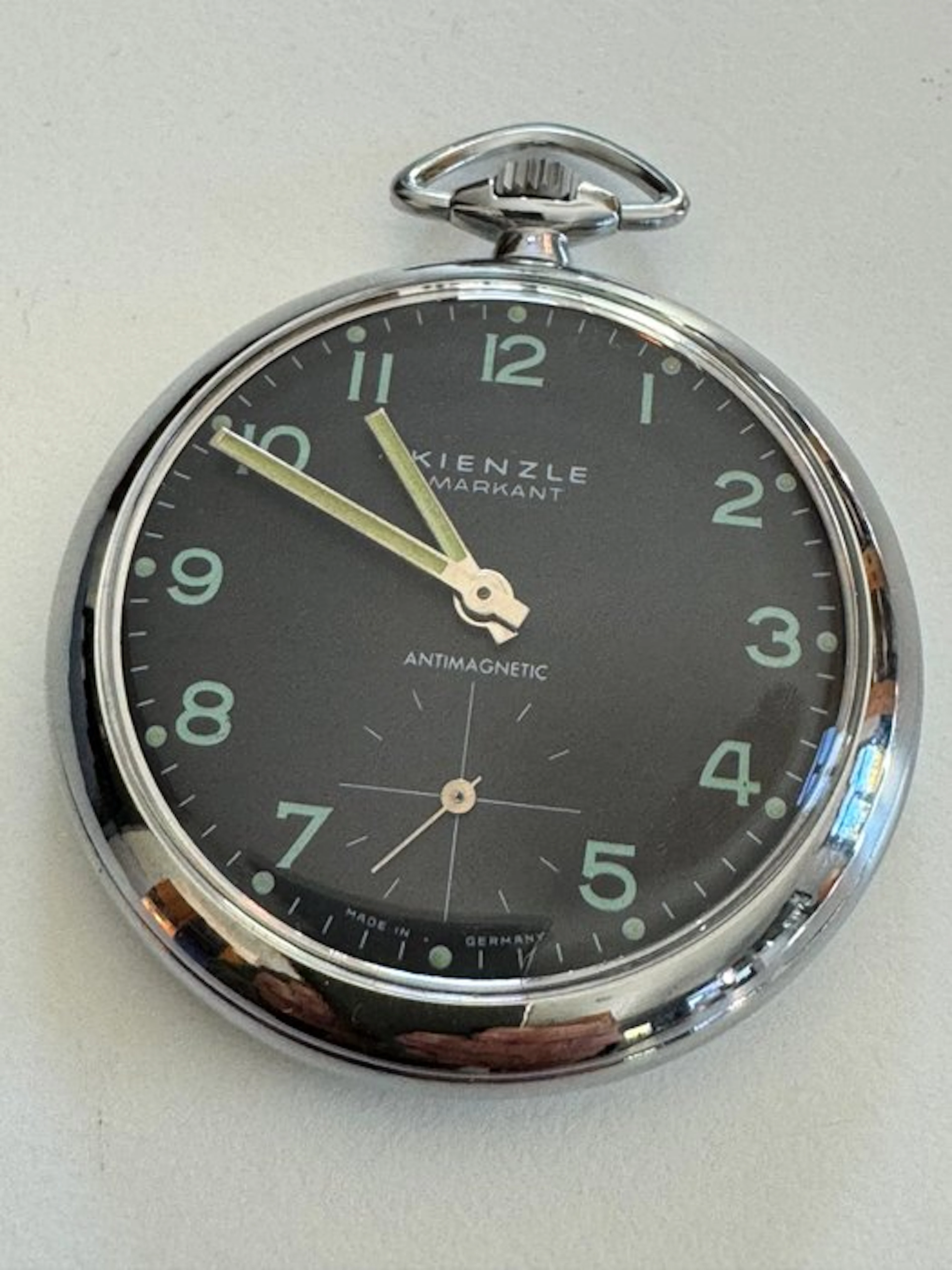Kienzle - Markant - Art Deco Design - Seltene Taschenuhr...