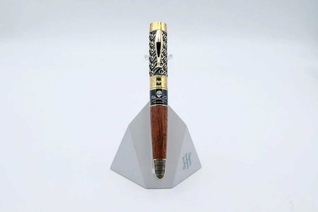 Montegrappa - Sea Shepherd "Victory of the Whale"...