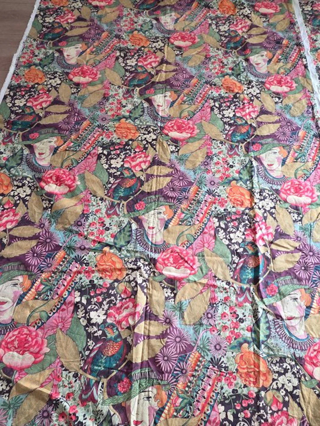Upholstery fabric (2) - 195 cm - 137 cm - Curtain fabric.