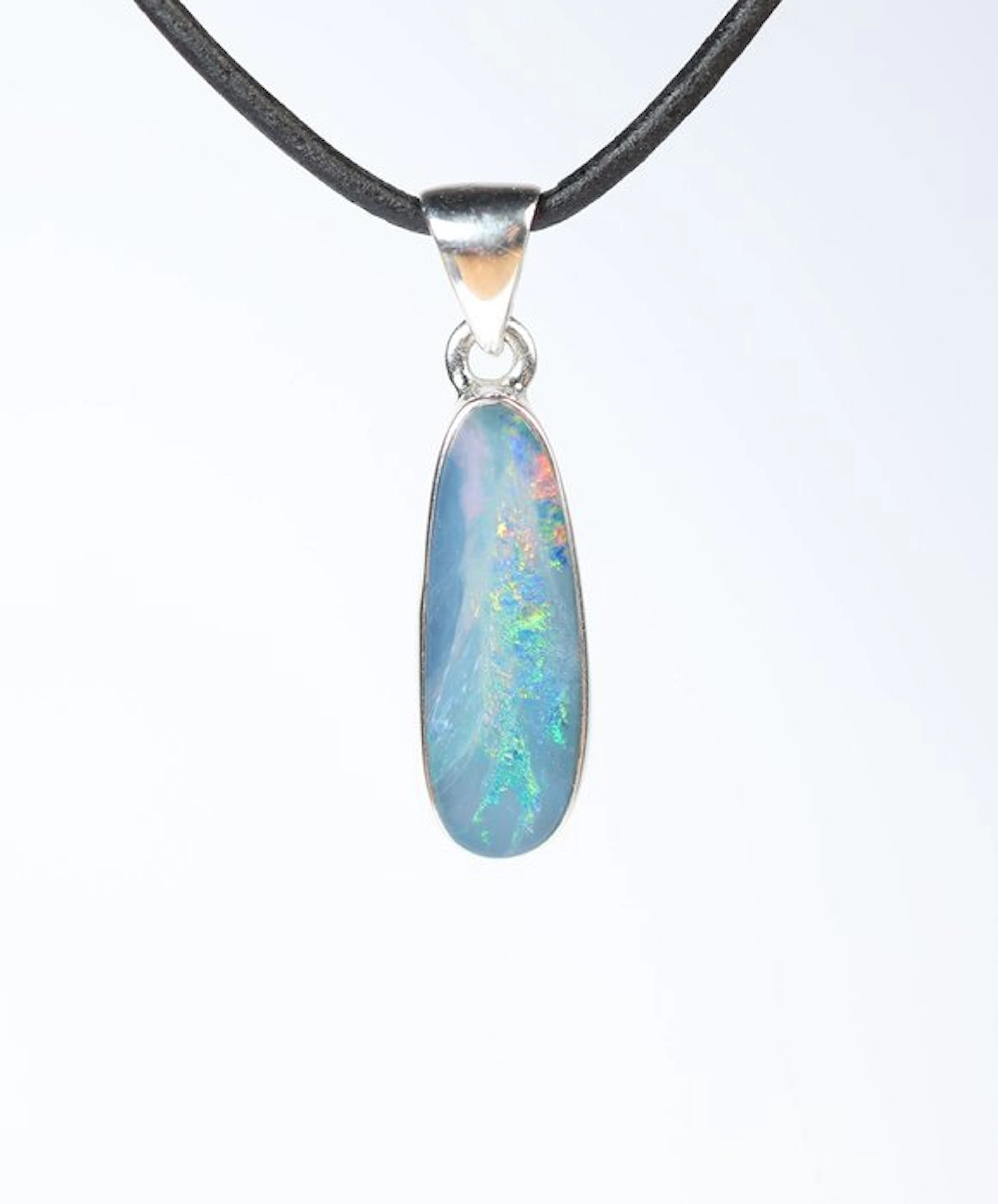 Australian opal Pendant / new- 2.12 g - (1)