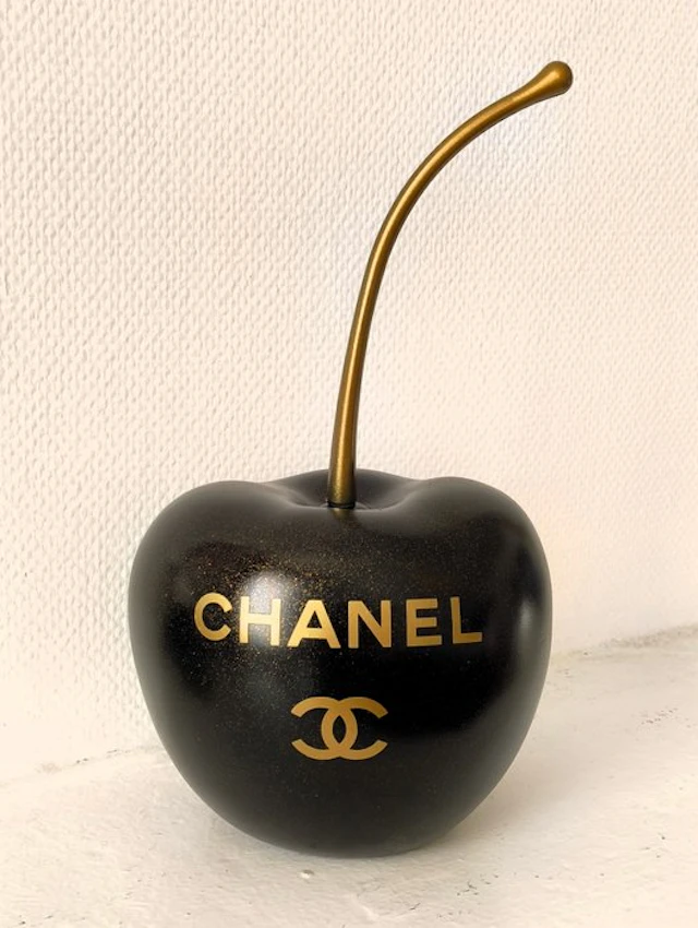 XTC Artist - Cerise Chanel Black Gold & Glitter 30 cm