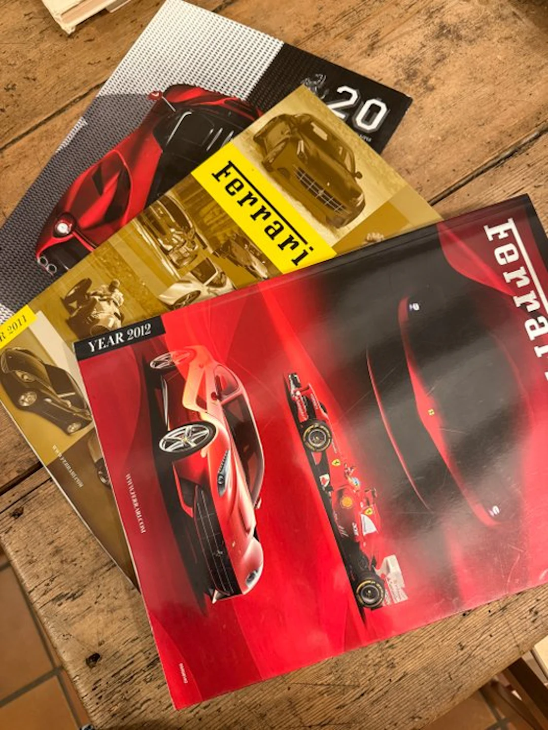 Book - Ferrari - Riviste ufficiali Ferrari - 2011