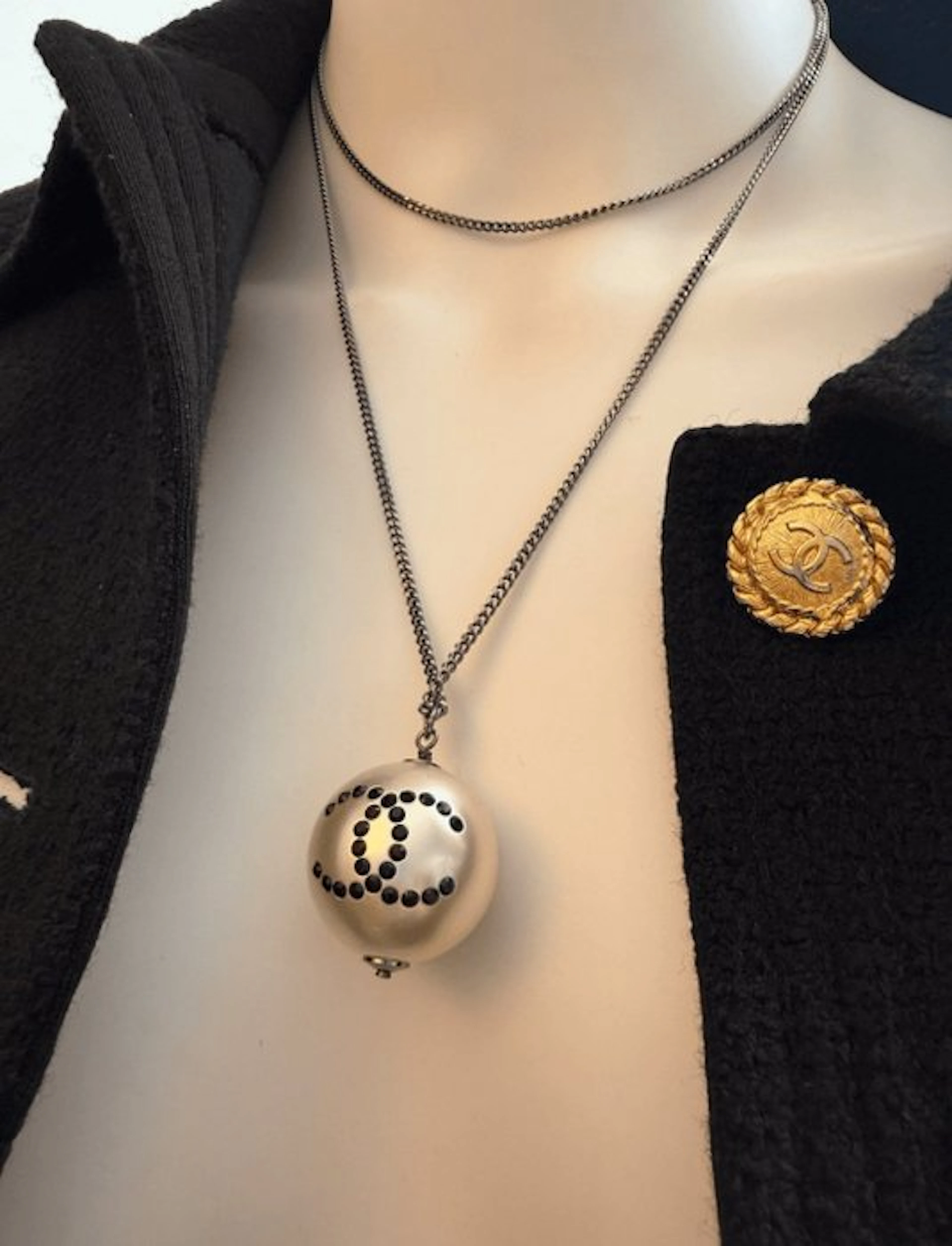 Chanel - various - Necklace with pendant