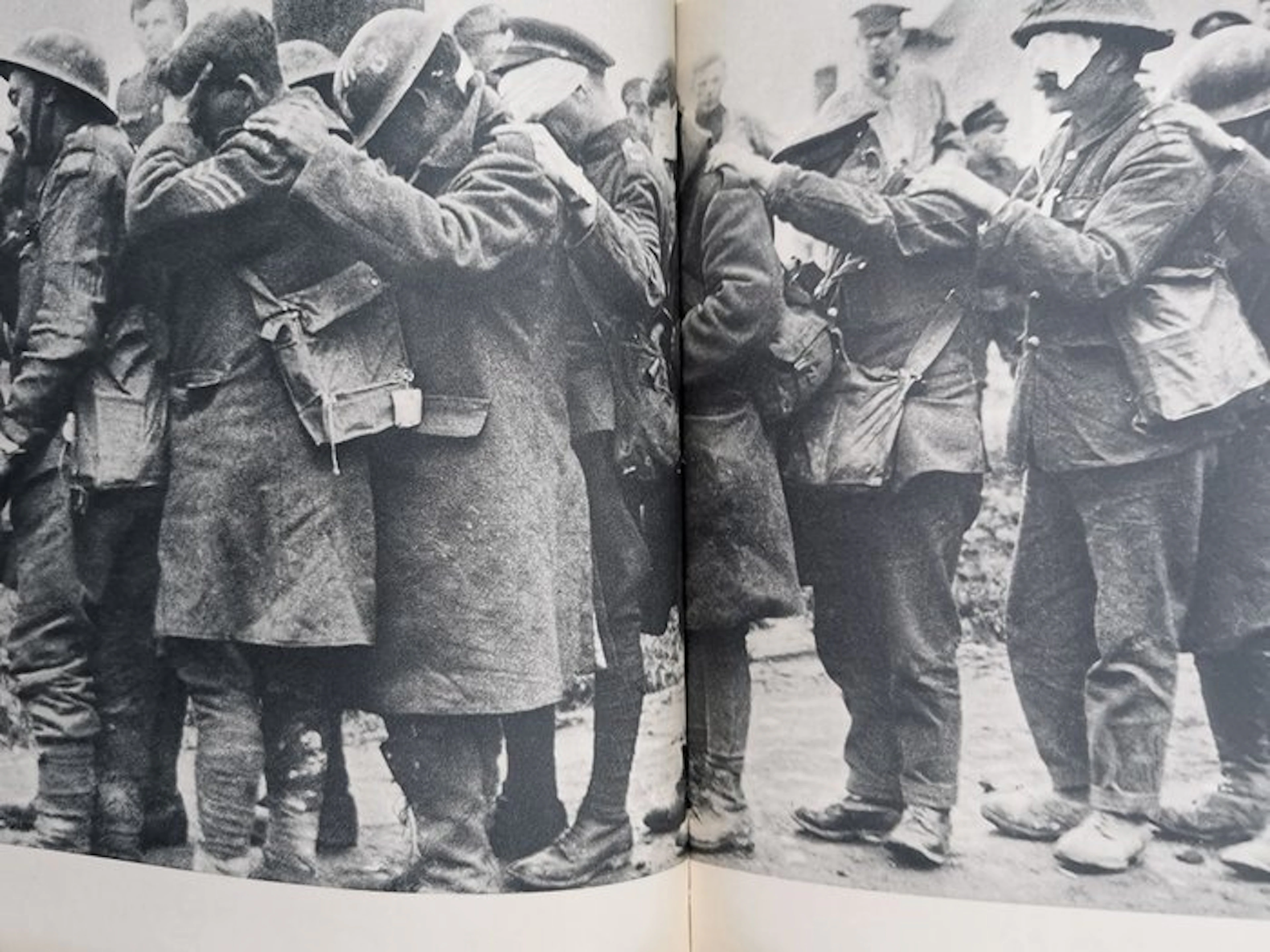 Beumelburg - Eine ganze Welt gegen uns - Erster Weltkrieg Fotobuch ca