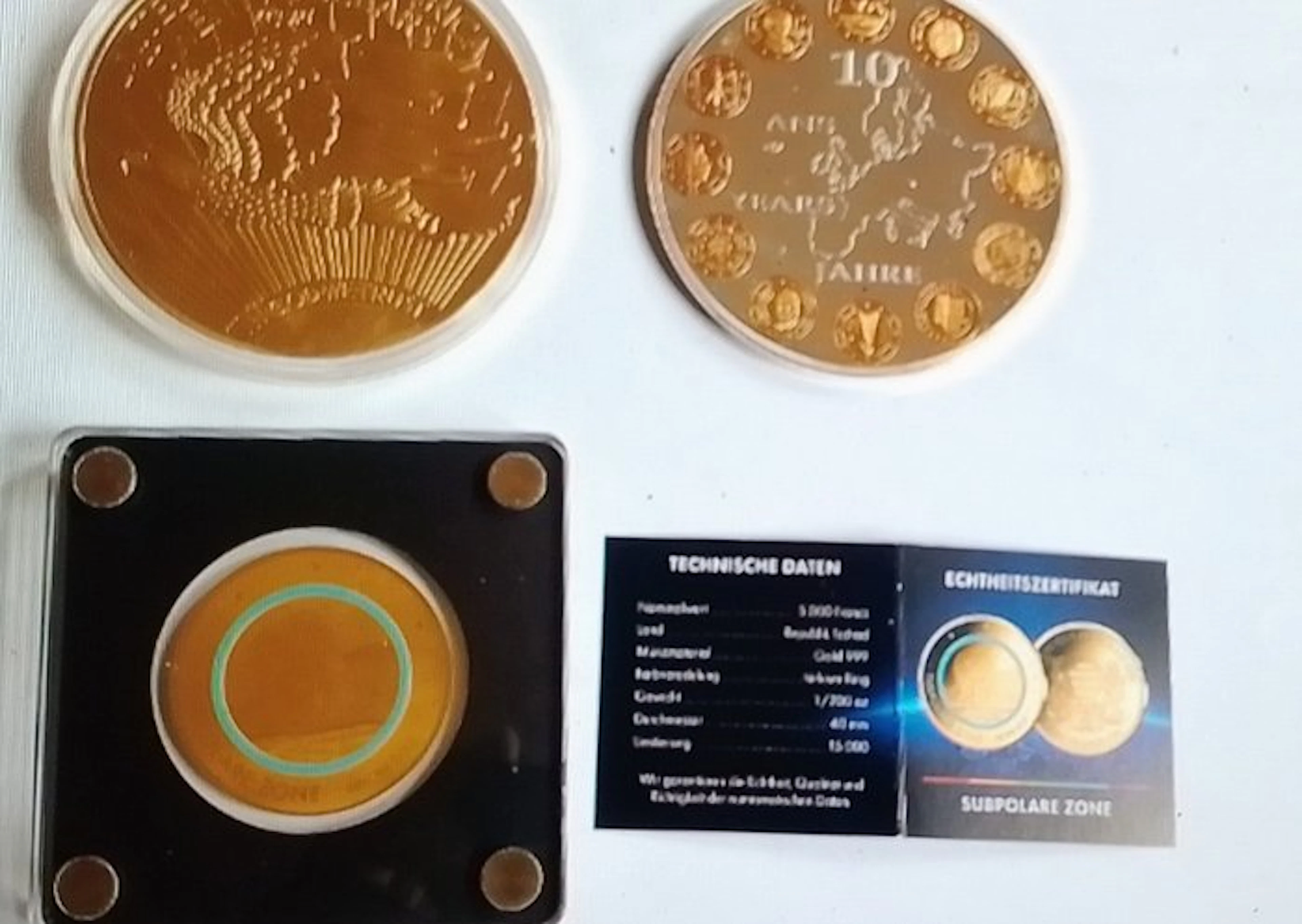 Chad. 5000 Francs 2020, 1/200 oz + 2 Medals (No reserve price)