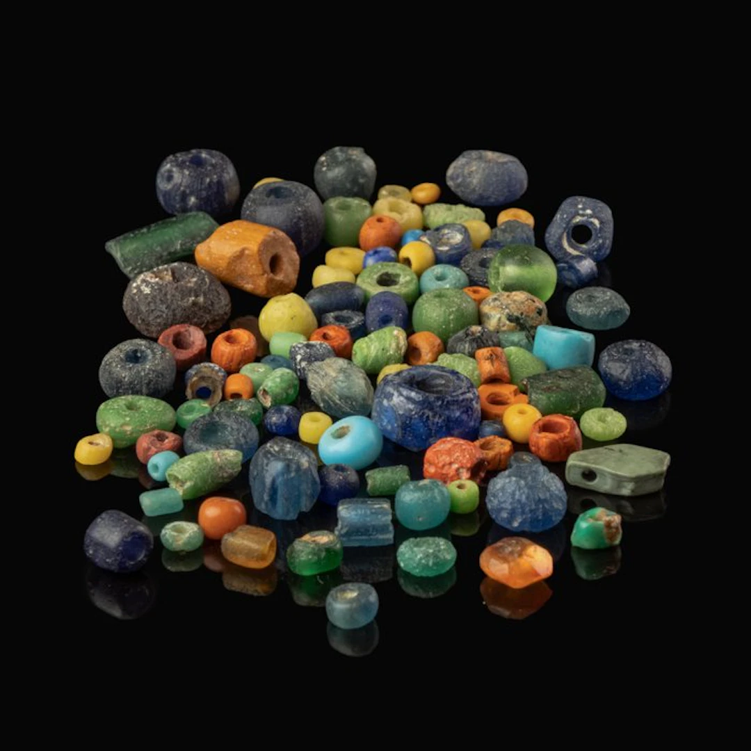 Ancient Roman Collection of ± 100 Roman Multicoloured...