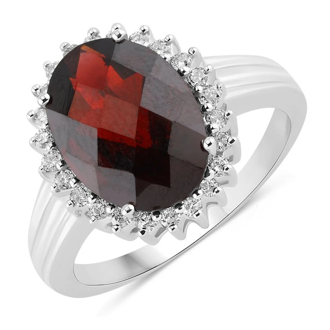 Ring - 14 kt. White gold - 6.09ct. tw. Garnet - Diamond - Certified