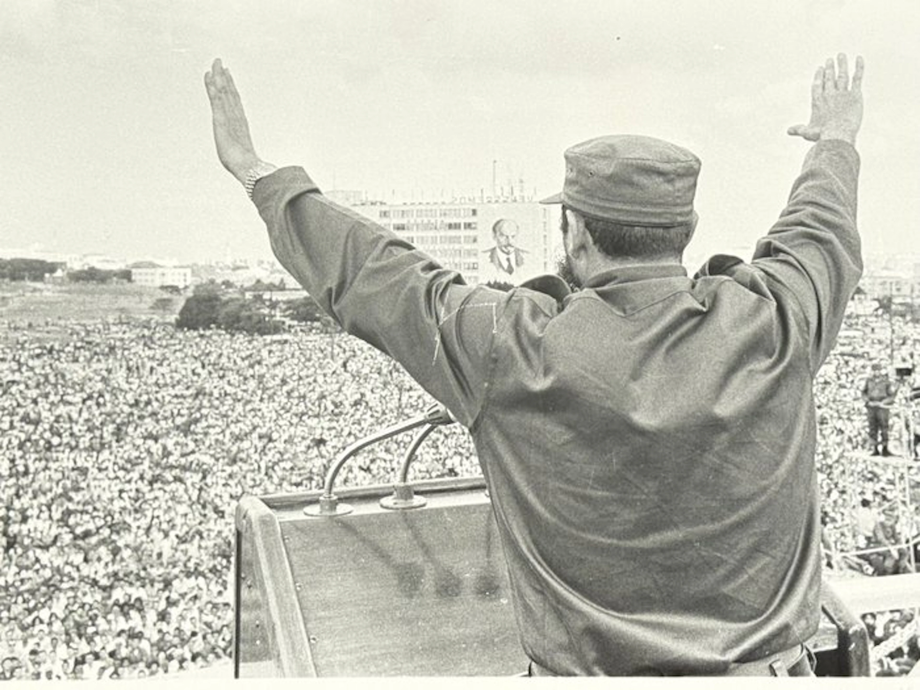 Alberto Korda (1928–2001) - Fidel Castro en discurso en...