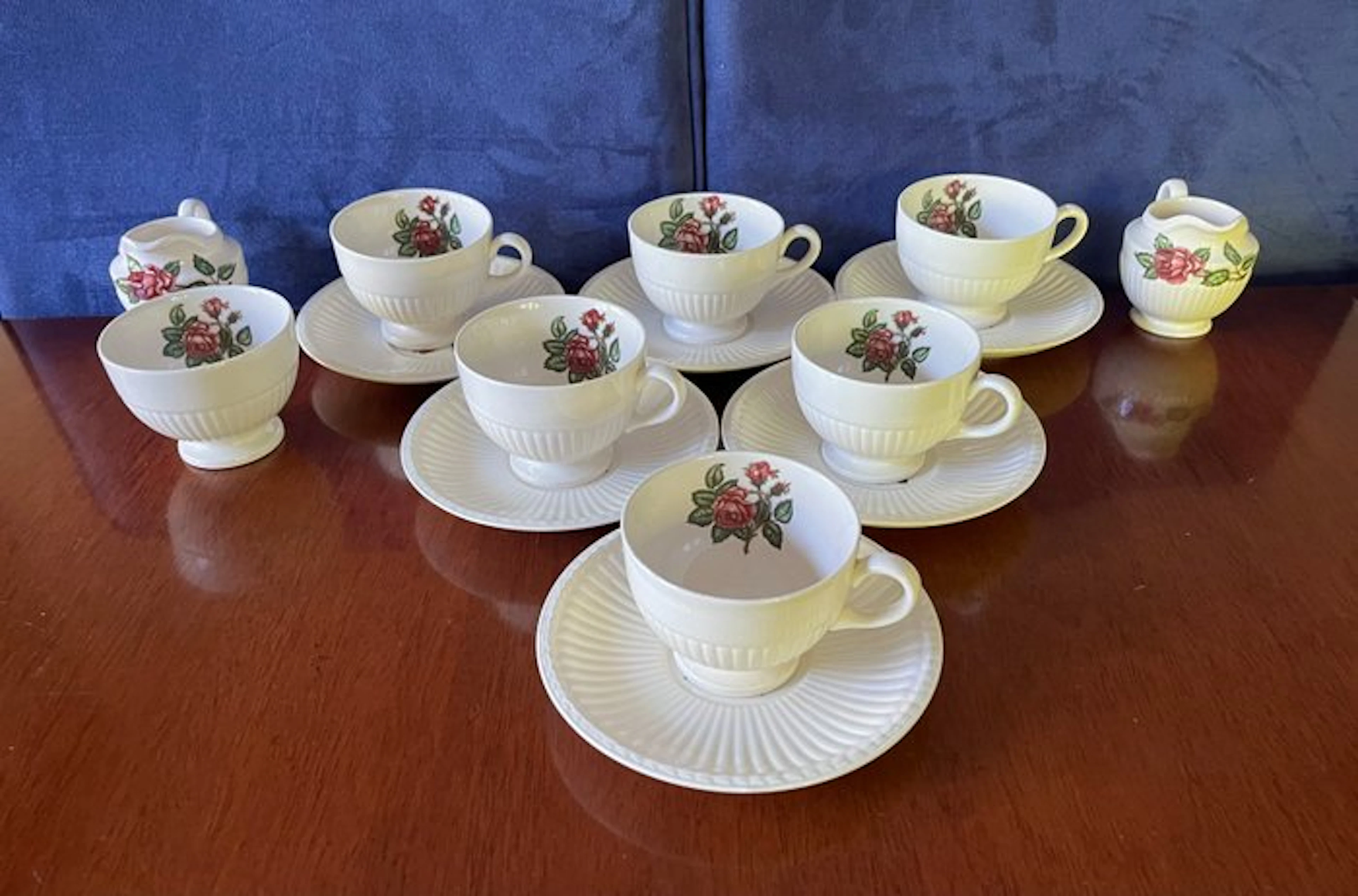 Wedgwood - Coffee and tea service (15) - Moss Rose...