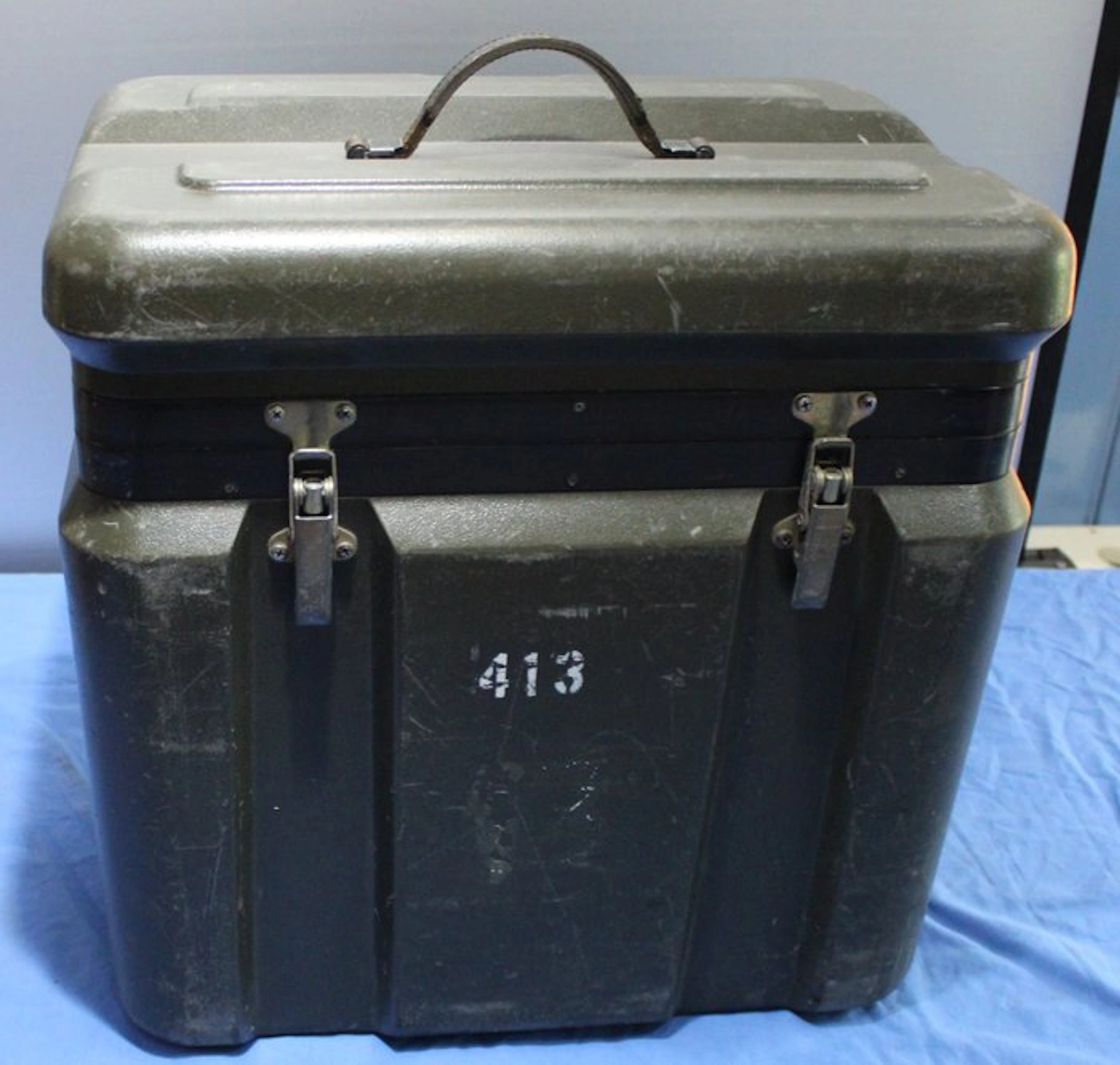 Netherlands - 1 x impact-resistant plastic case Defensie...
