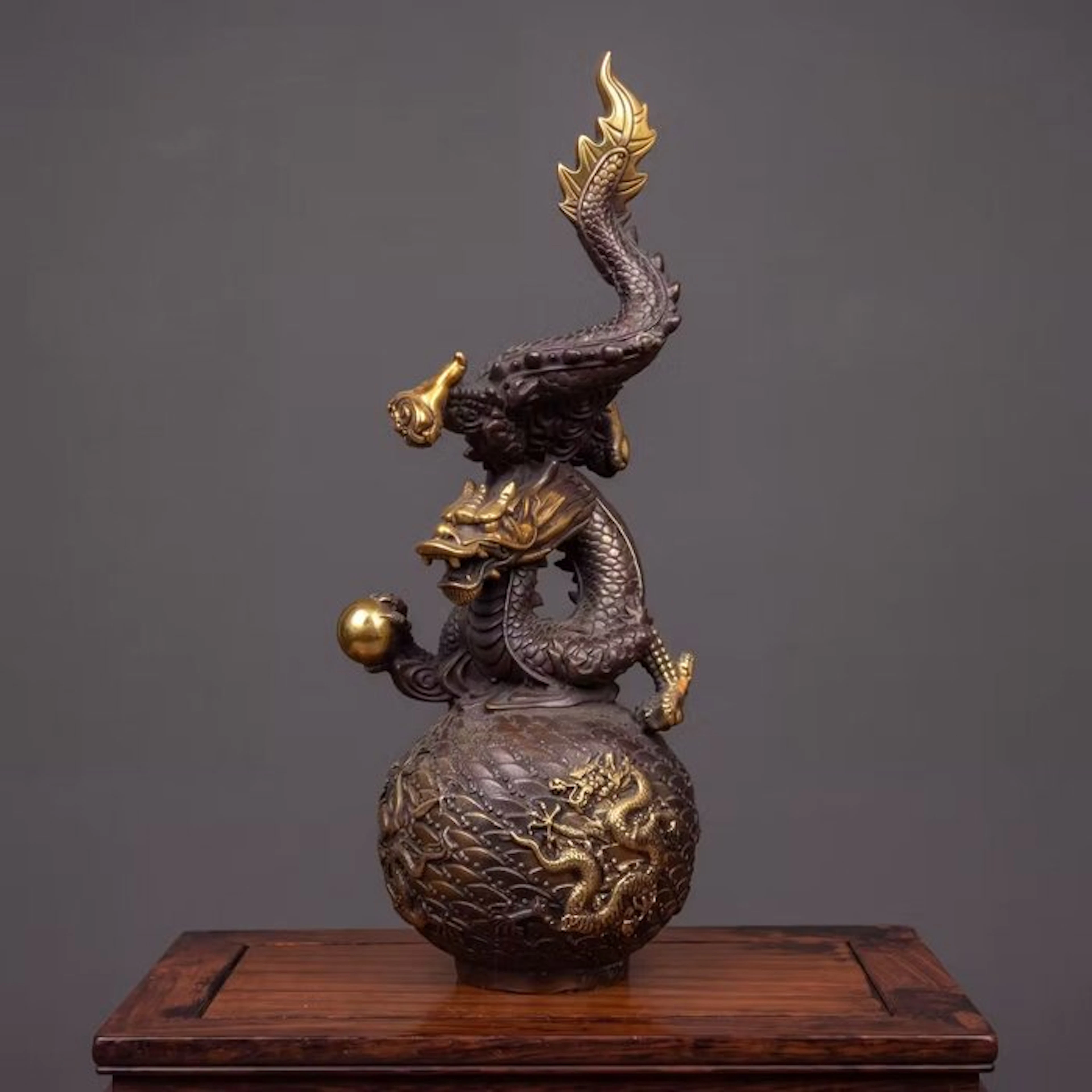Drakenstandbeeld 30 cm - Bronze - China (No reserve price)