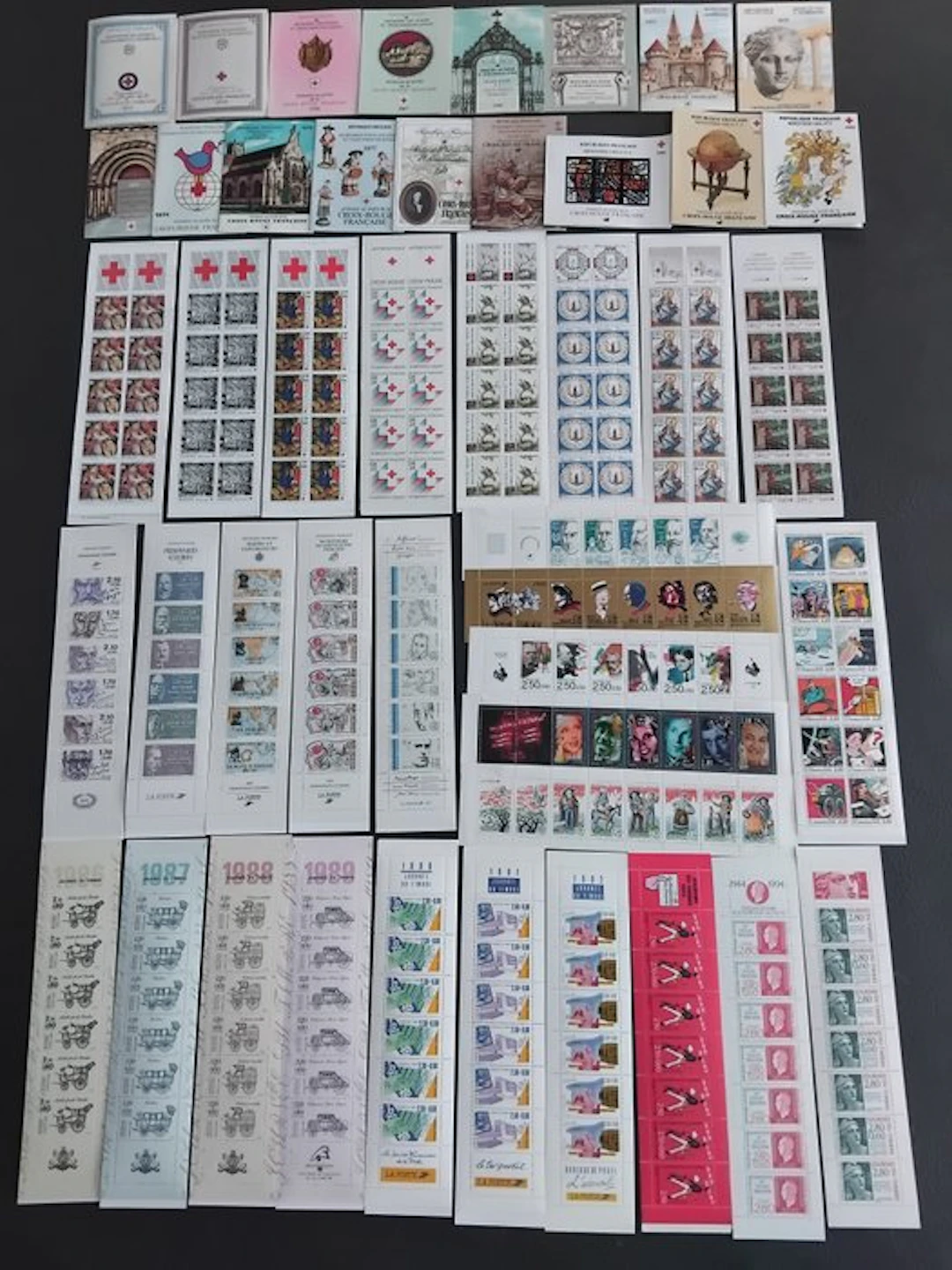 France 1953/1995 - Set of 46 new booklets