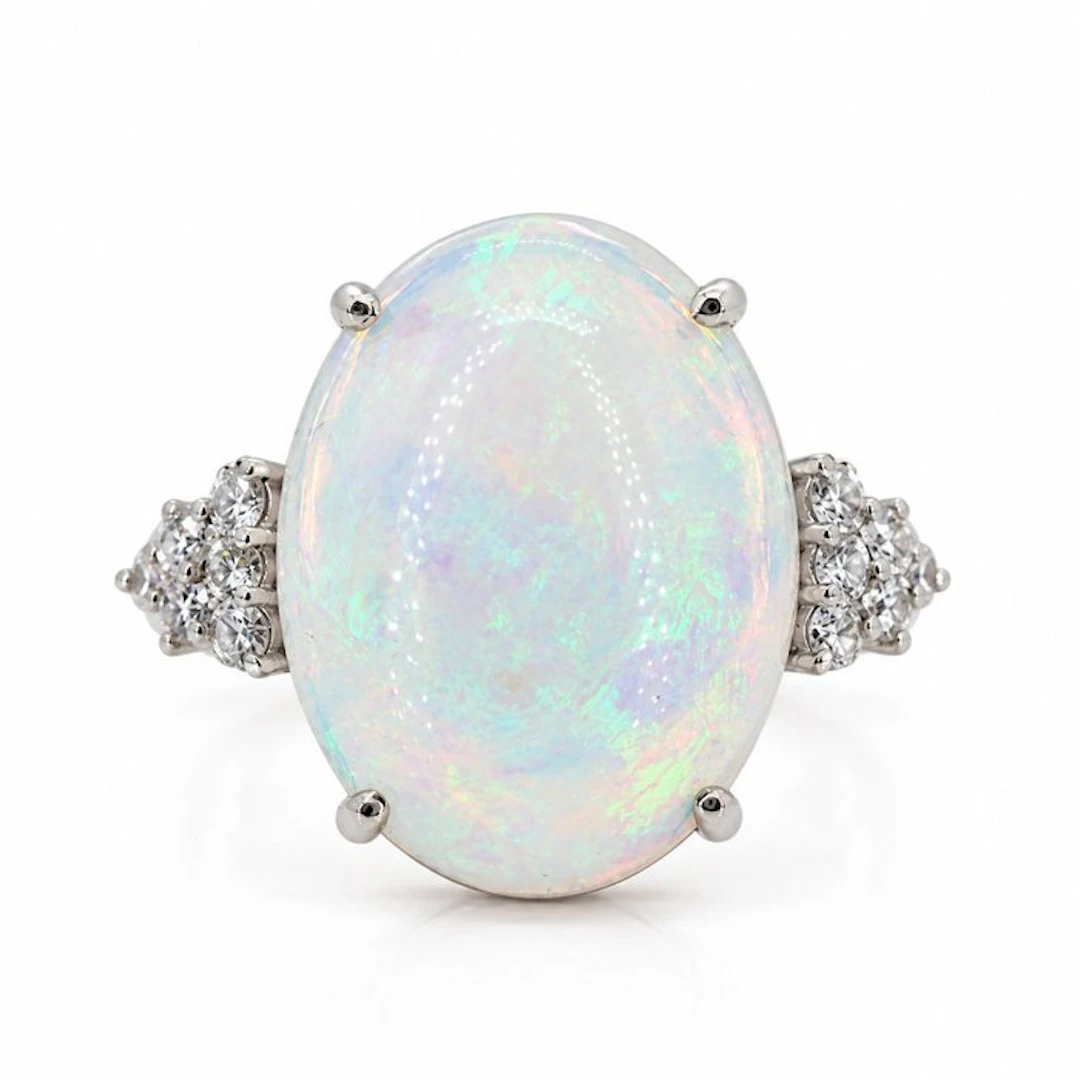 Ring - 18 kt. White gold - 5.55ct. tw. Opal - Diamond