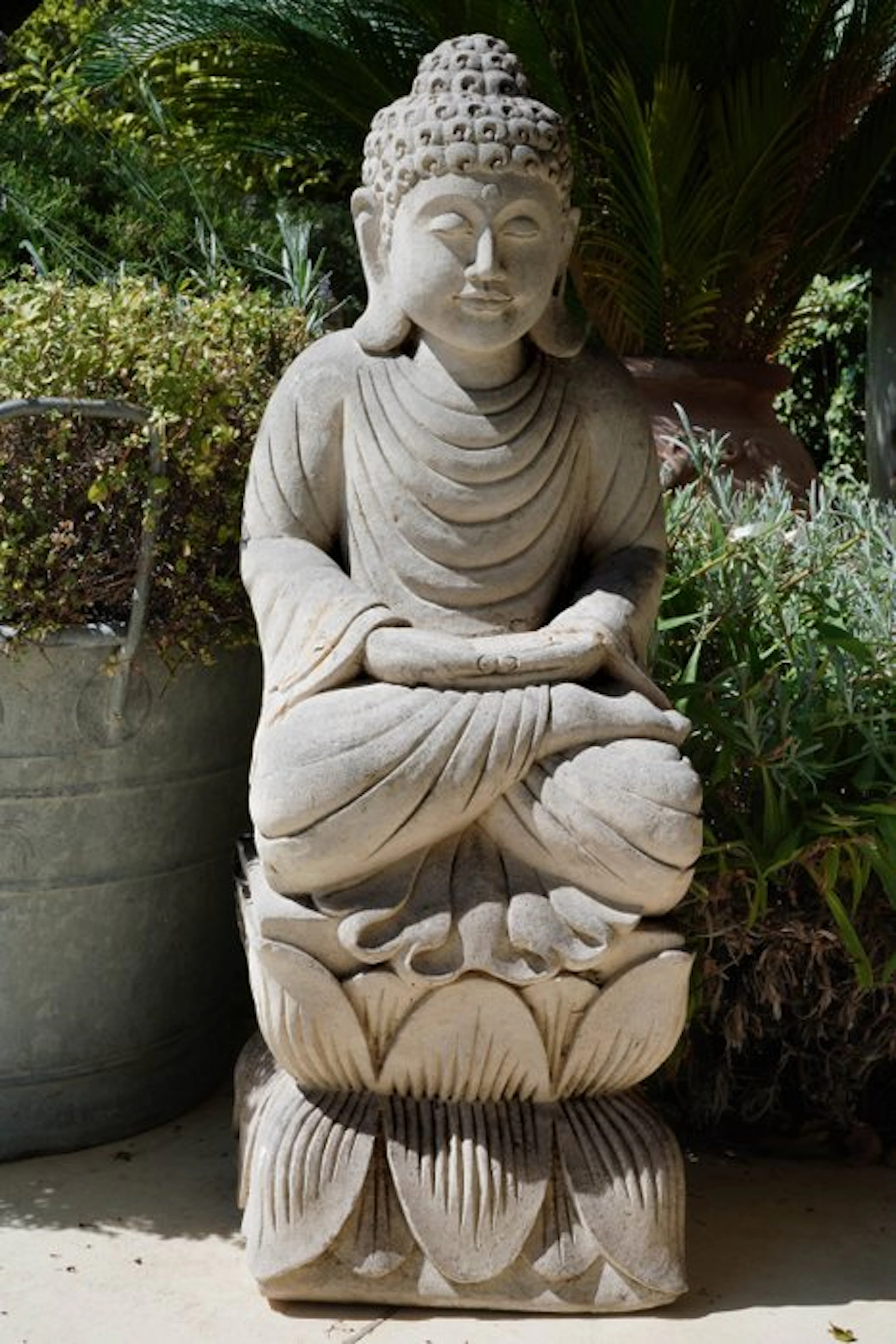 Statue, Buddha Antico in Pietra Naturale – Grande...