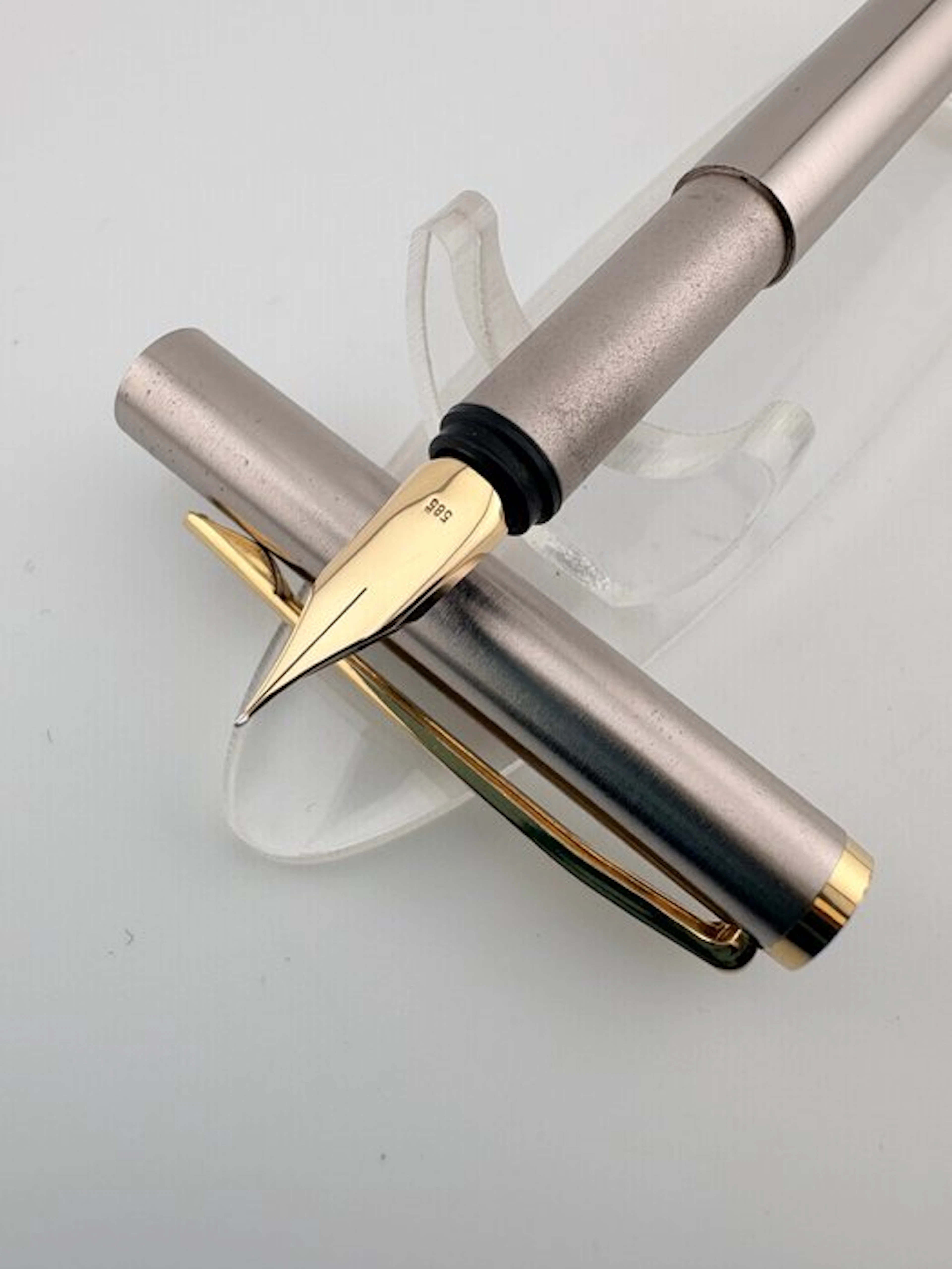 Montblanc - Noblesse Brushed Steel - 585 14K Gold Nib - Fountain pen
