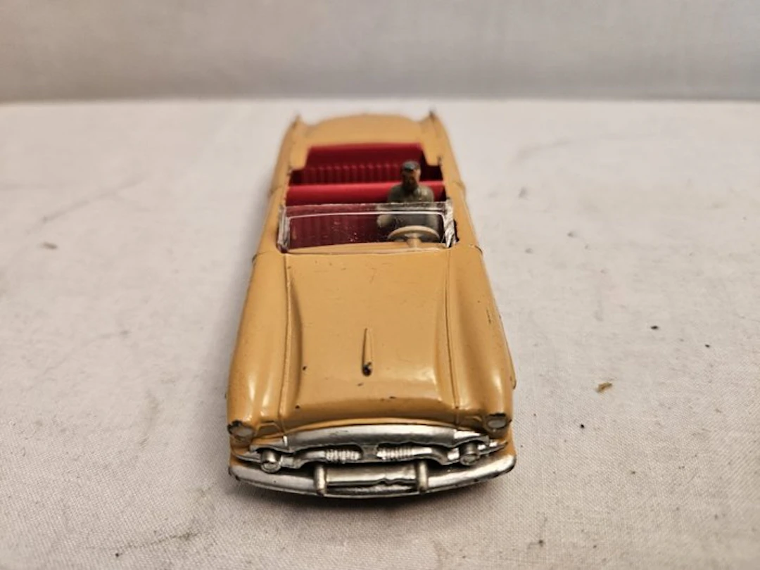 Dinky Toys 1:43 - Model car - Packard cabriolet