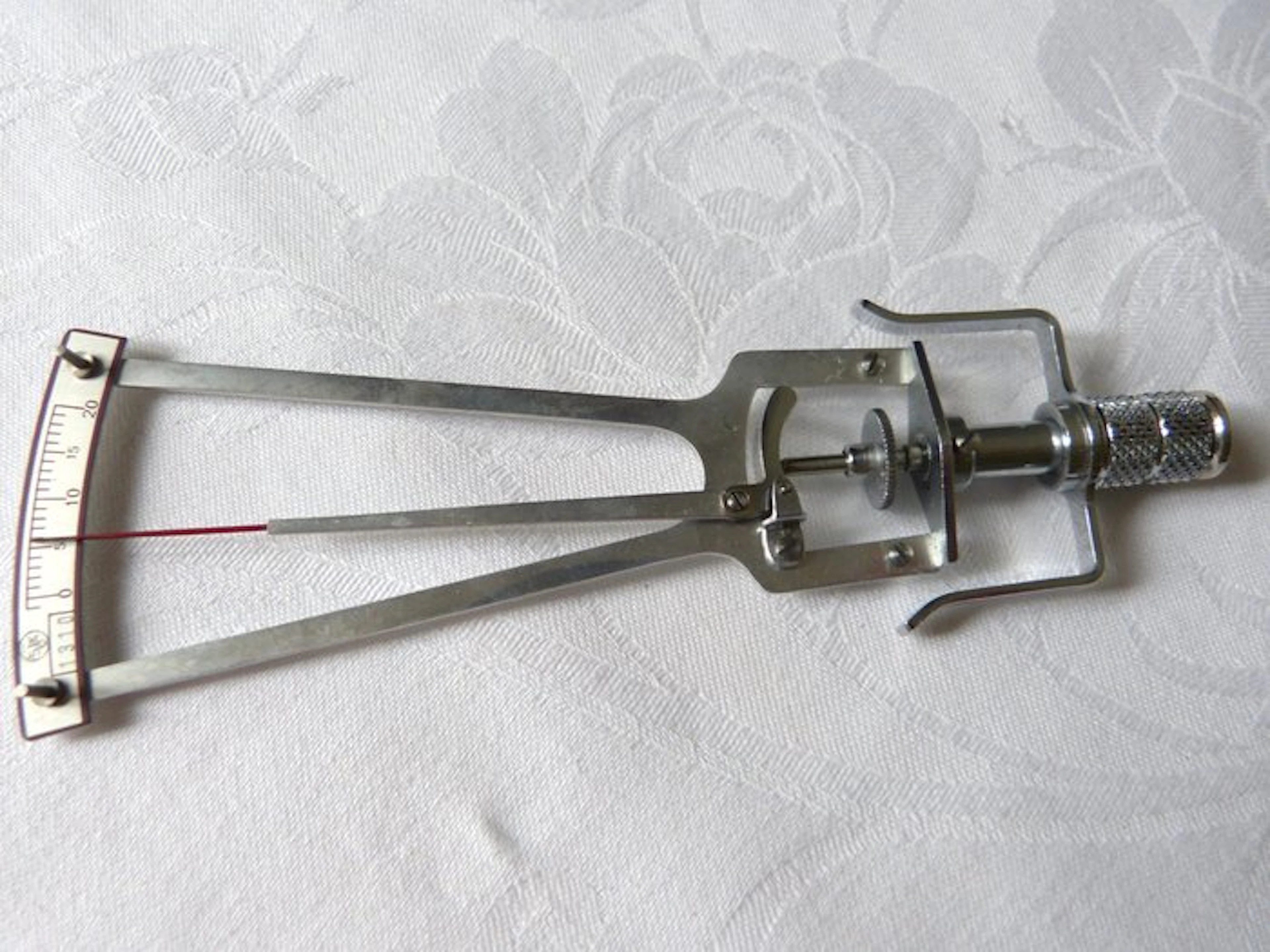 Schiotz Tonometer, 1955 - improved model - RVs