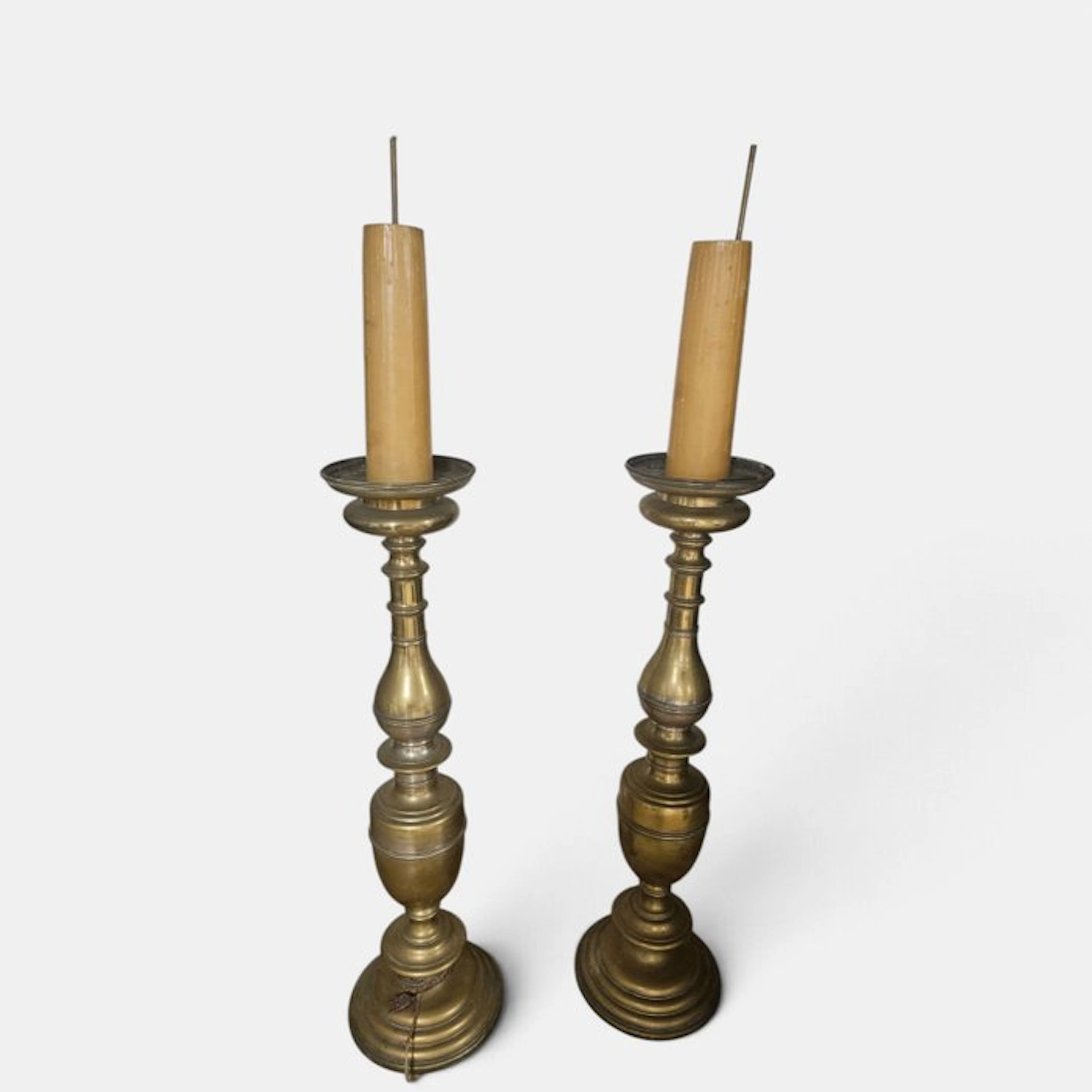 Candelabrum (2) - Brass - Brass candelabras. The