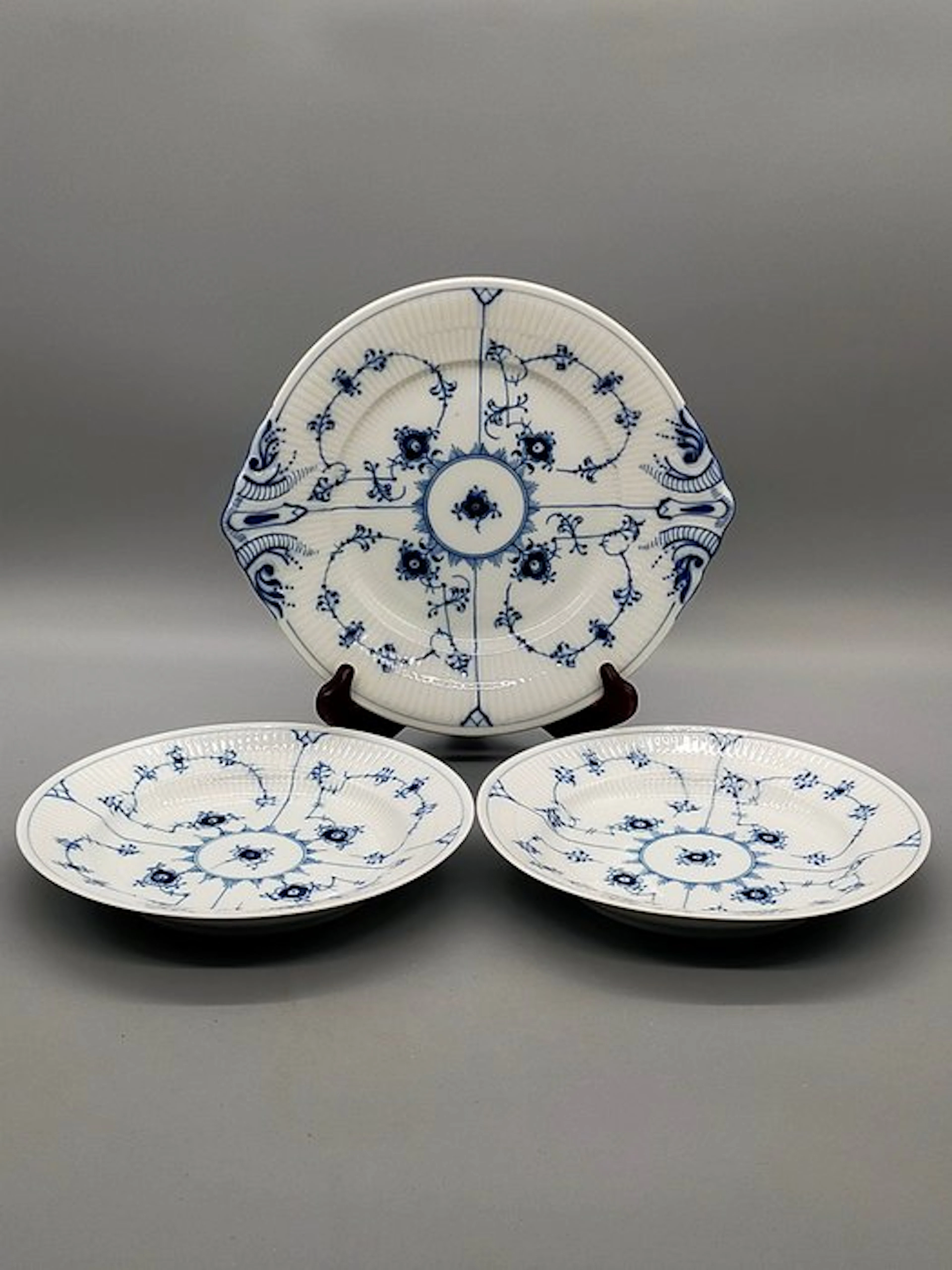 Royal Copenhagen - Dinner set - Musselmalet Gerippt...
