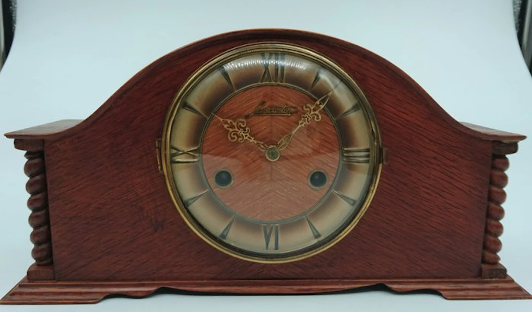 Mantel clock - Lancaster - Wood, Brass - 1950-1960