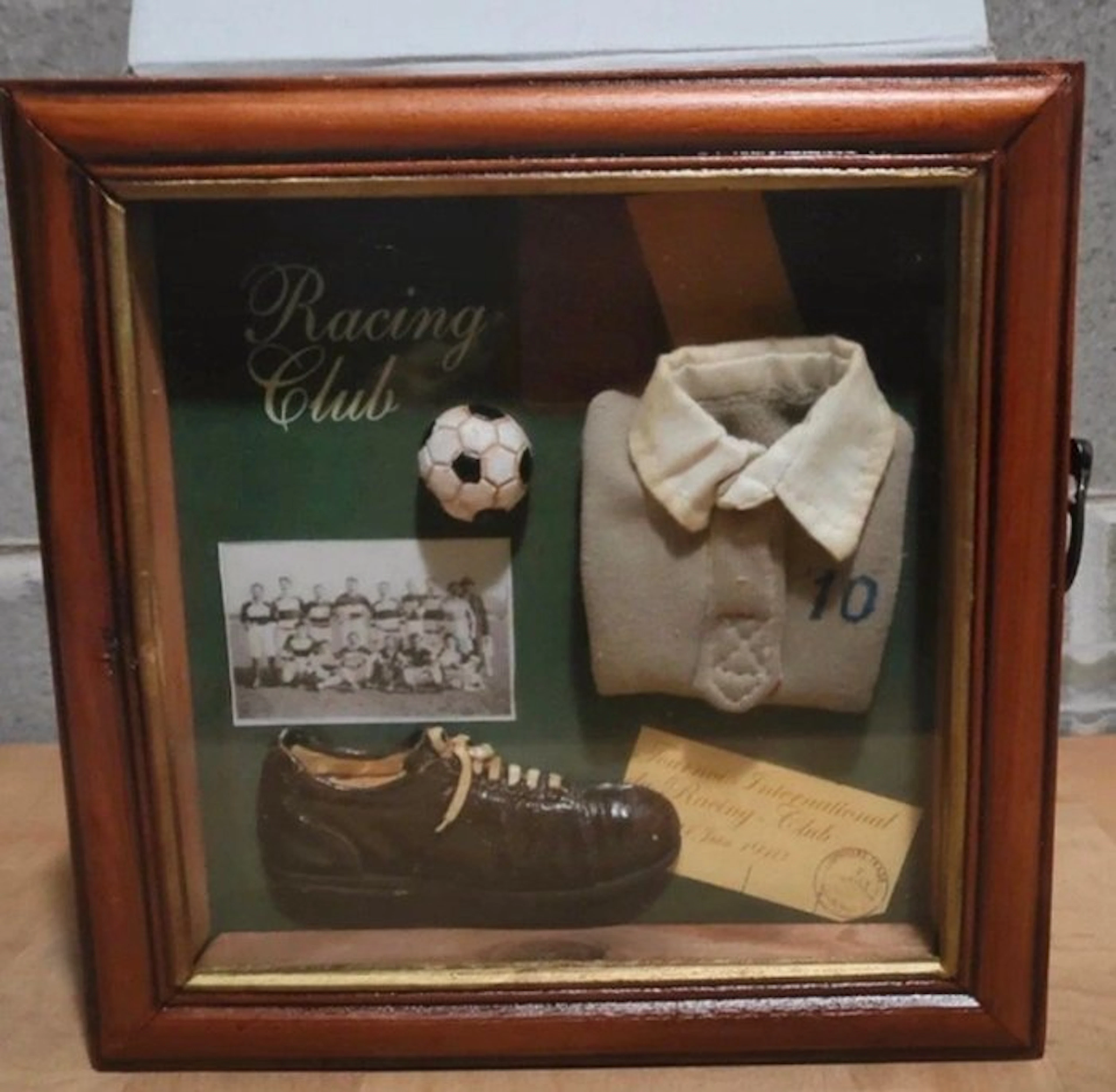 shadow box