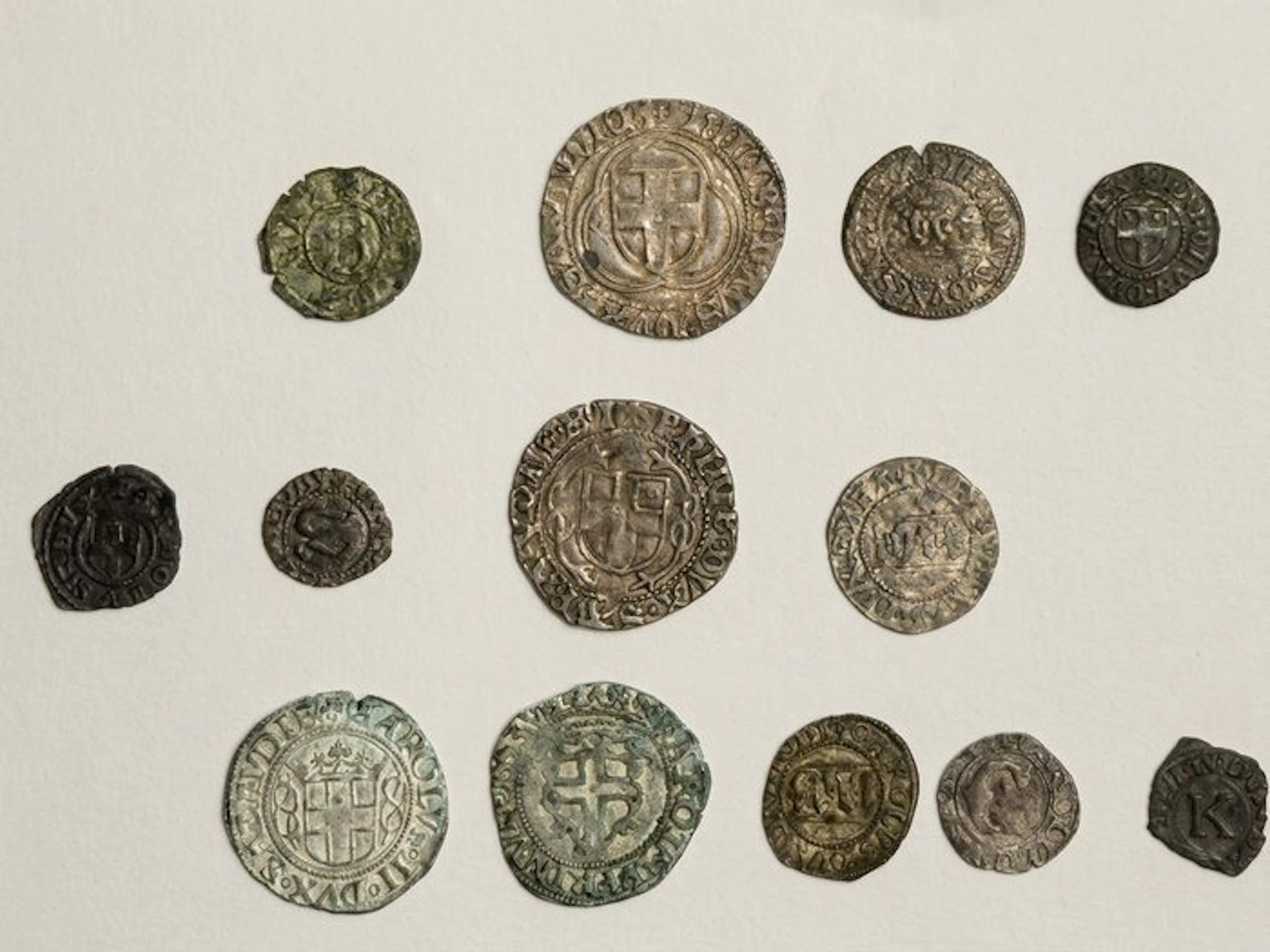 Savoy. Ducato di Savoia. Piccola collezione di 13 pezzi.